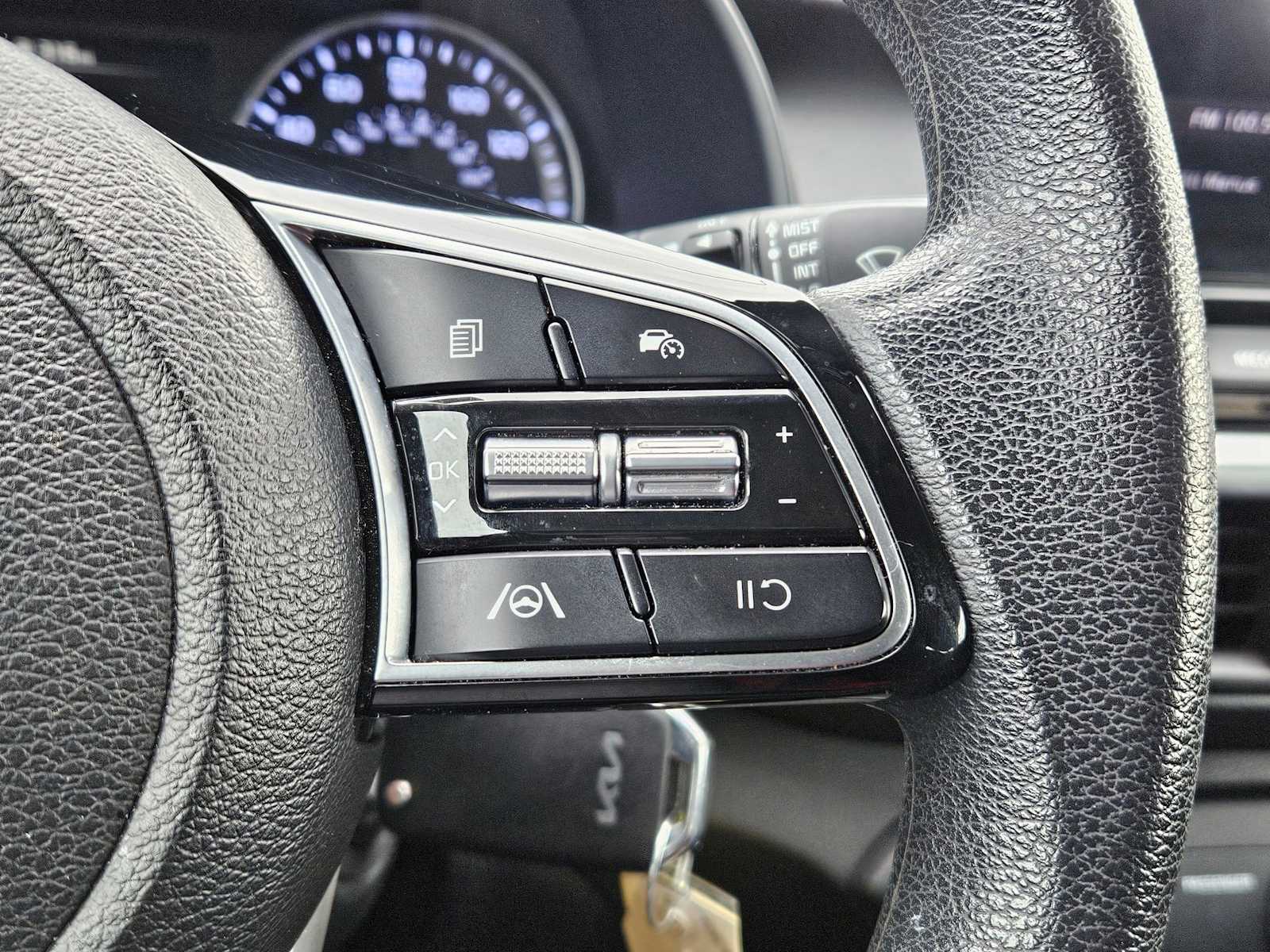 Thumbnail: 2024 Kia Forte - 22