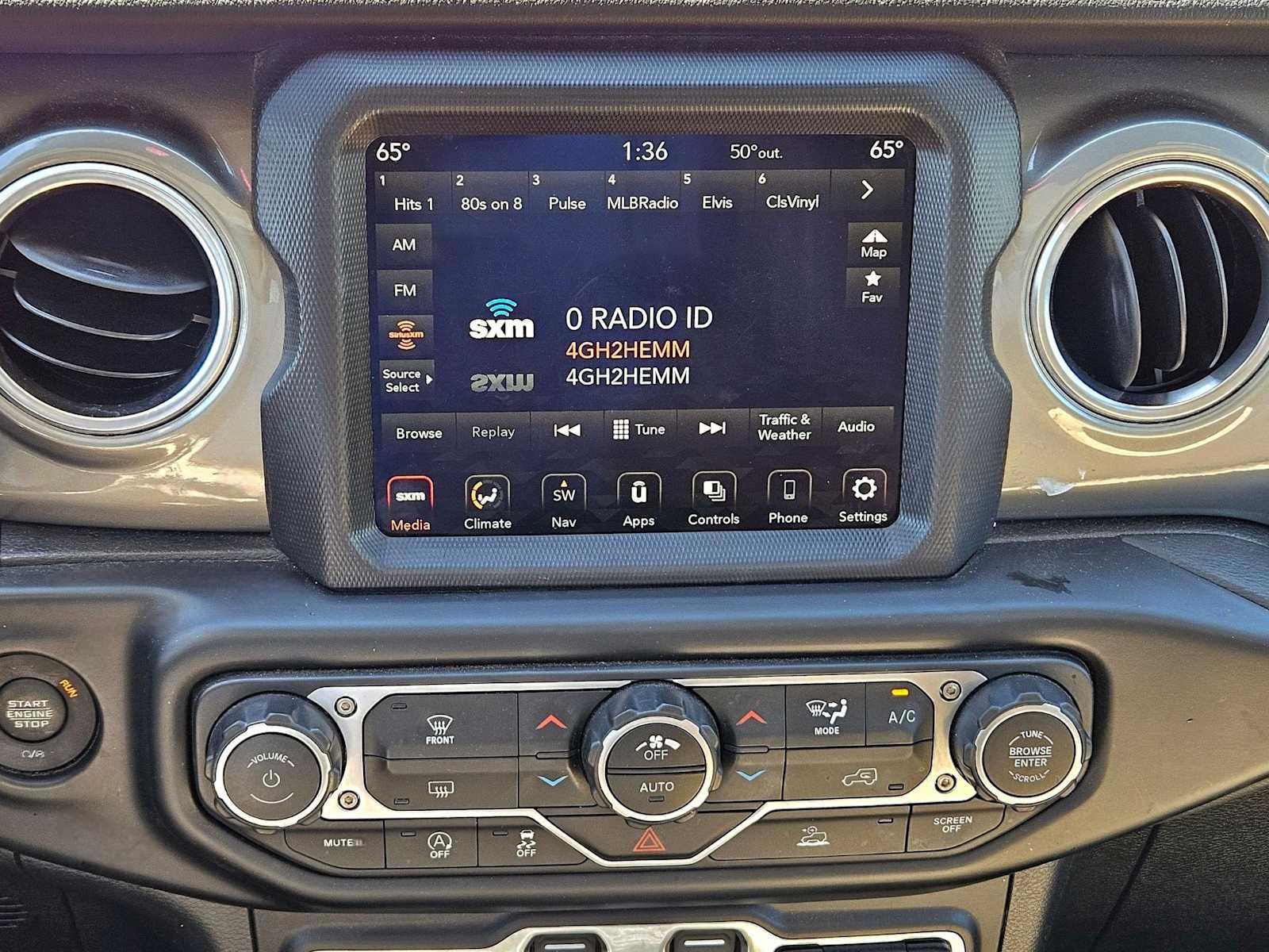 Thumbnail: 2023 Jeep Wrangler - 23