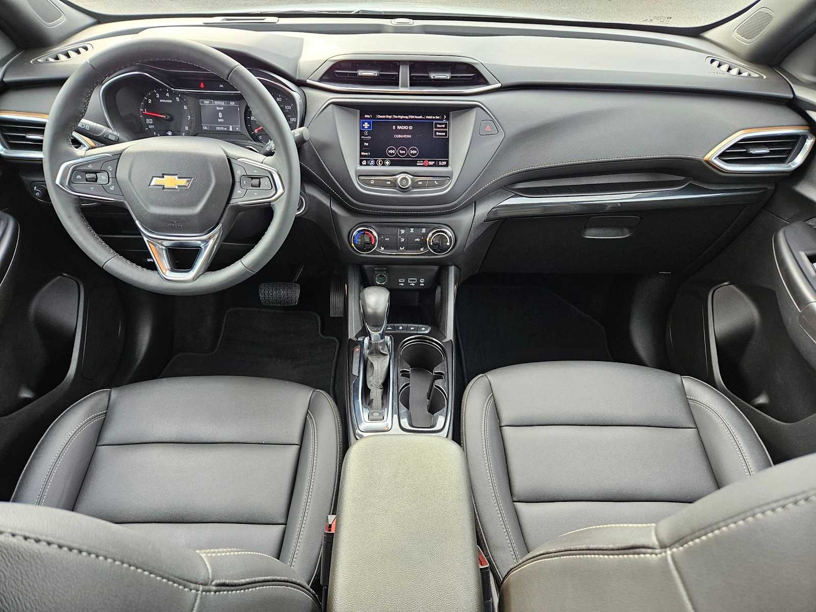 Thumbnail: 2023 Chevrolet TrailBlazer - 15