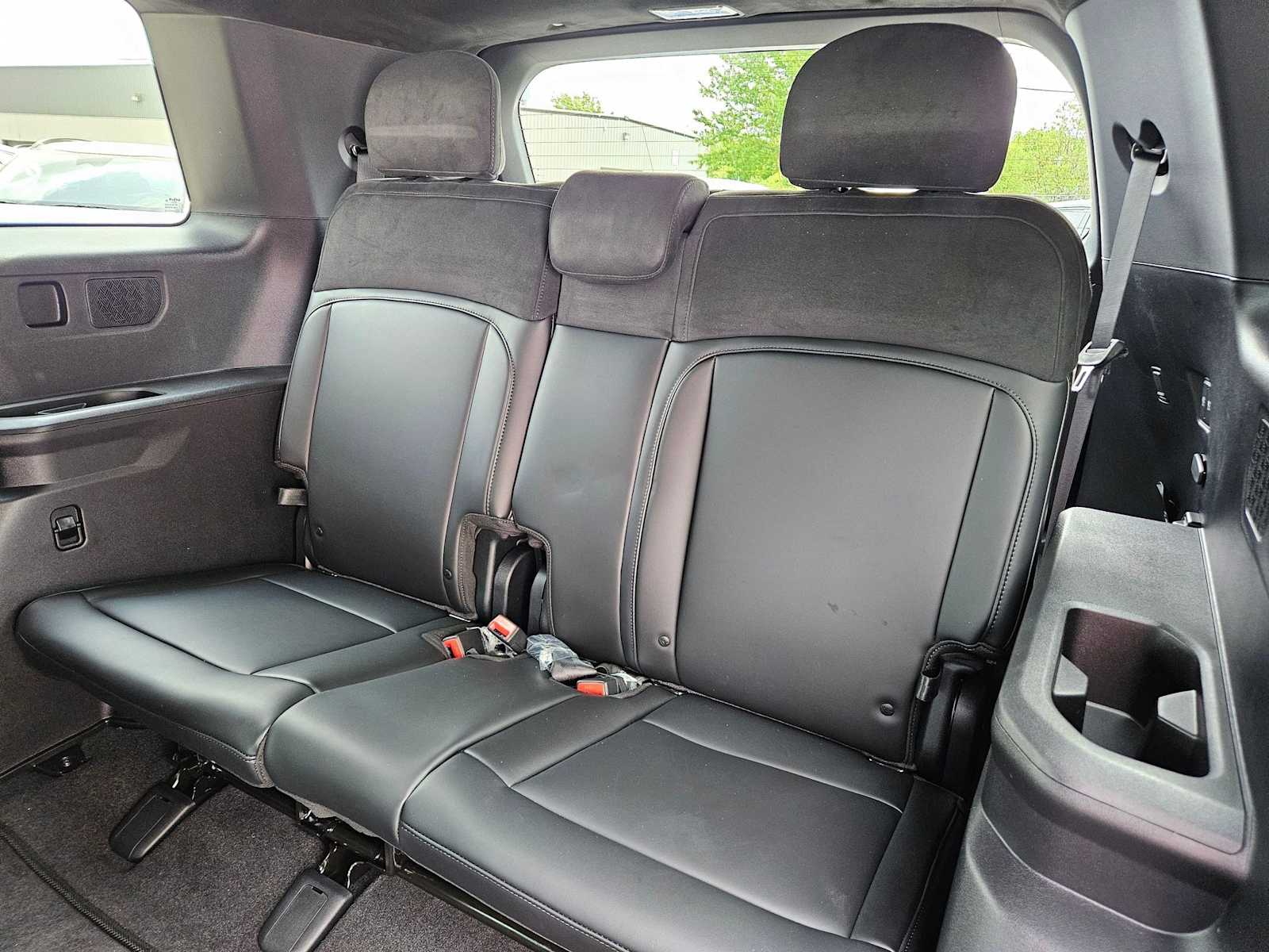 Thumbnail: 2027 Kia Telluride - 22