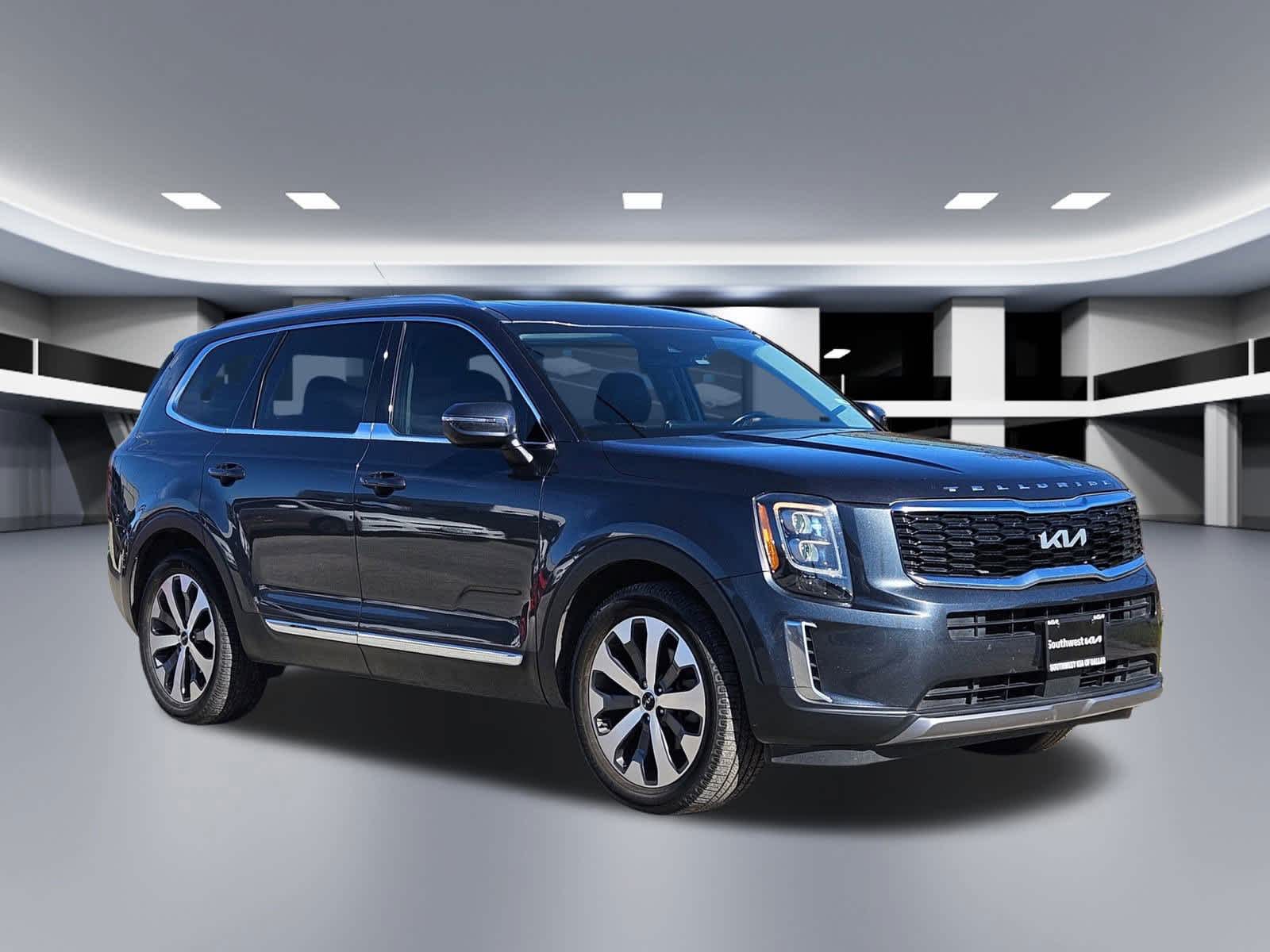 Thumbnail: 2022 Kia Telluride - 8