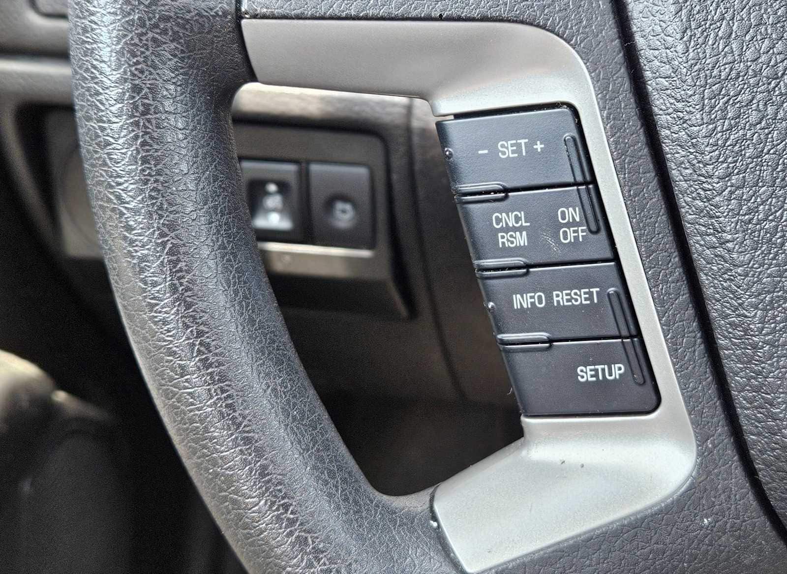 Thumbnail: 2012 Ford Fusion - 18