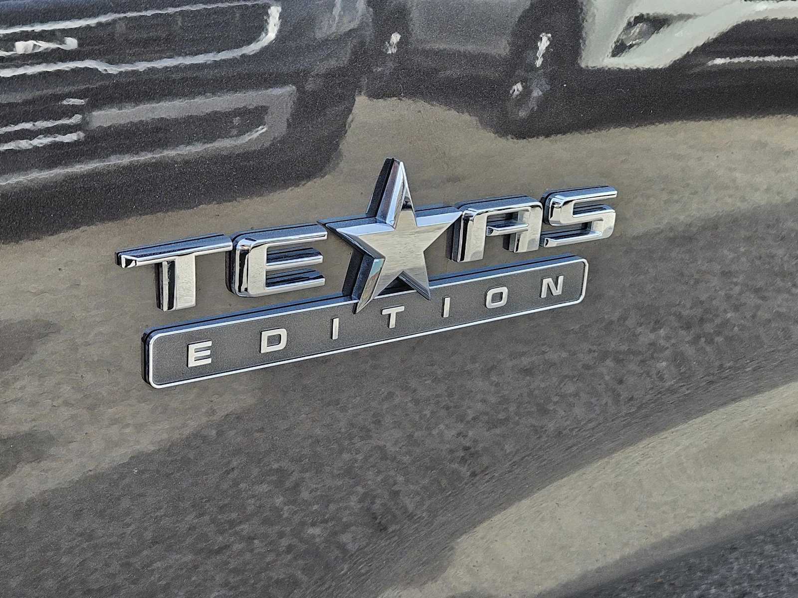 Thumbnail: 2021 Chevrolet Silverado 1500 - 14