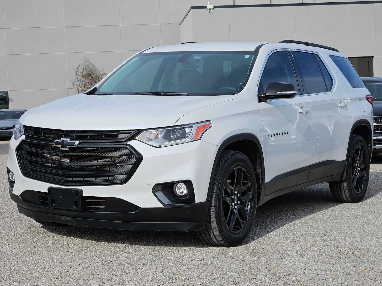 Thumbnail: 2020 Chevrolet Traverse - 10