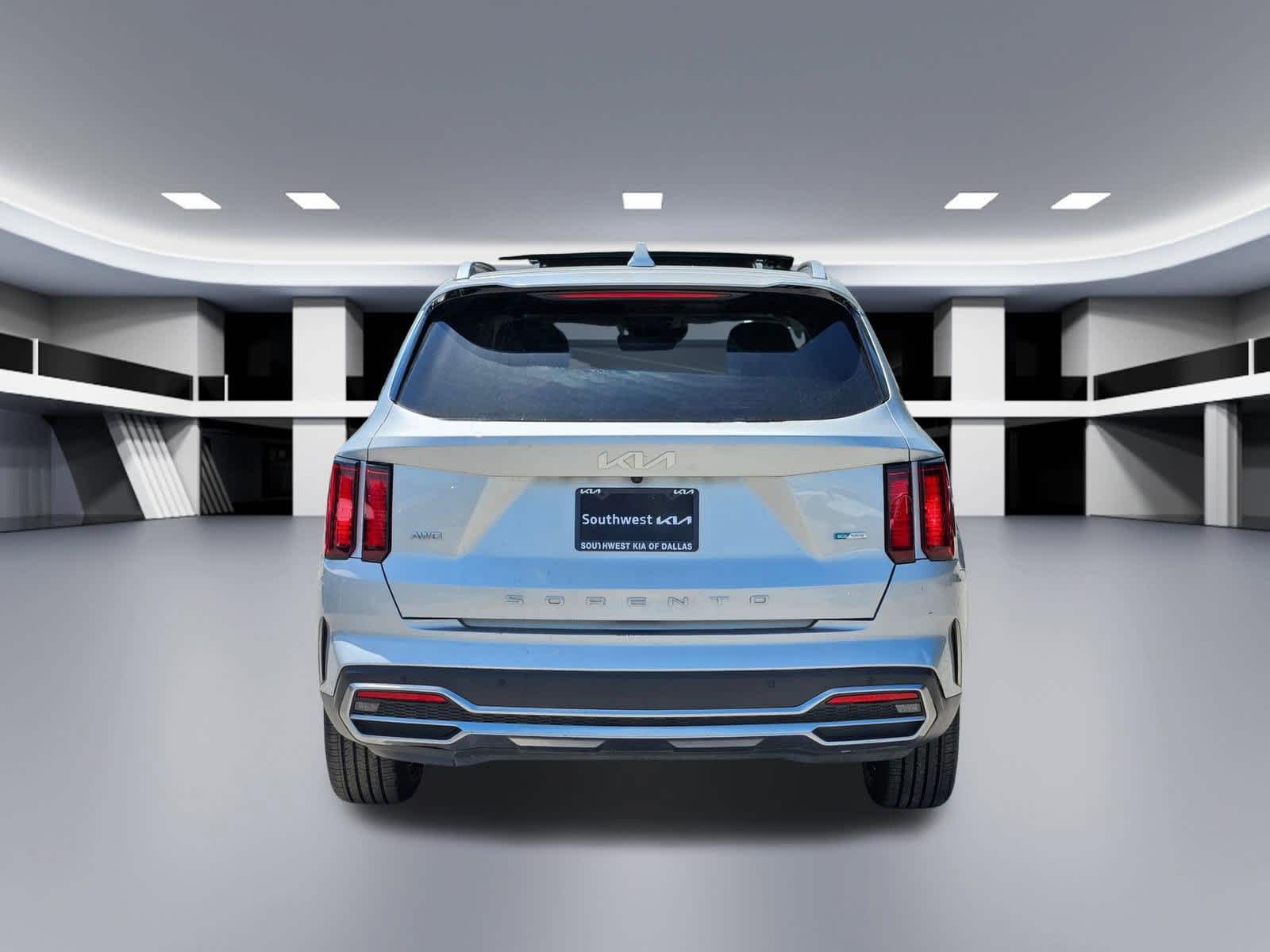 Thumbnail: 2022 Kia Sorento - 4