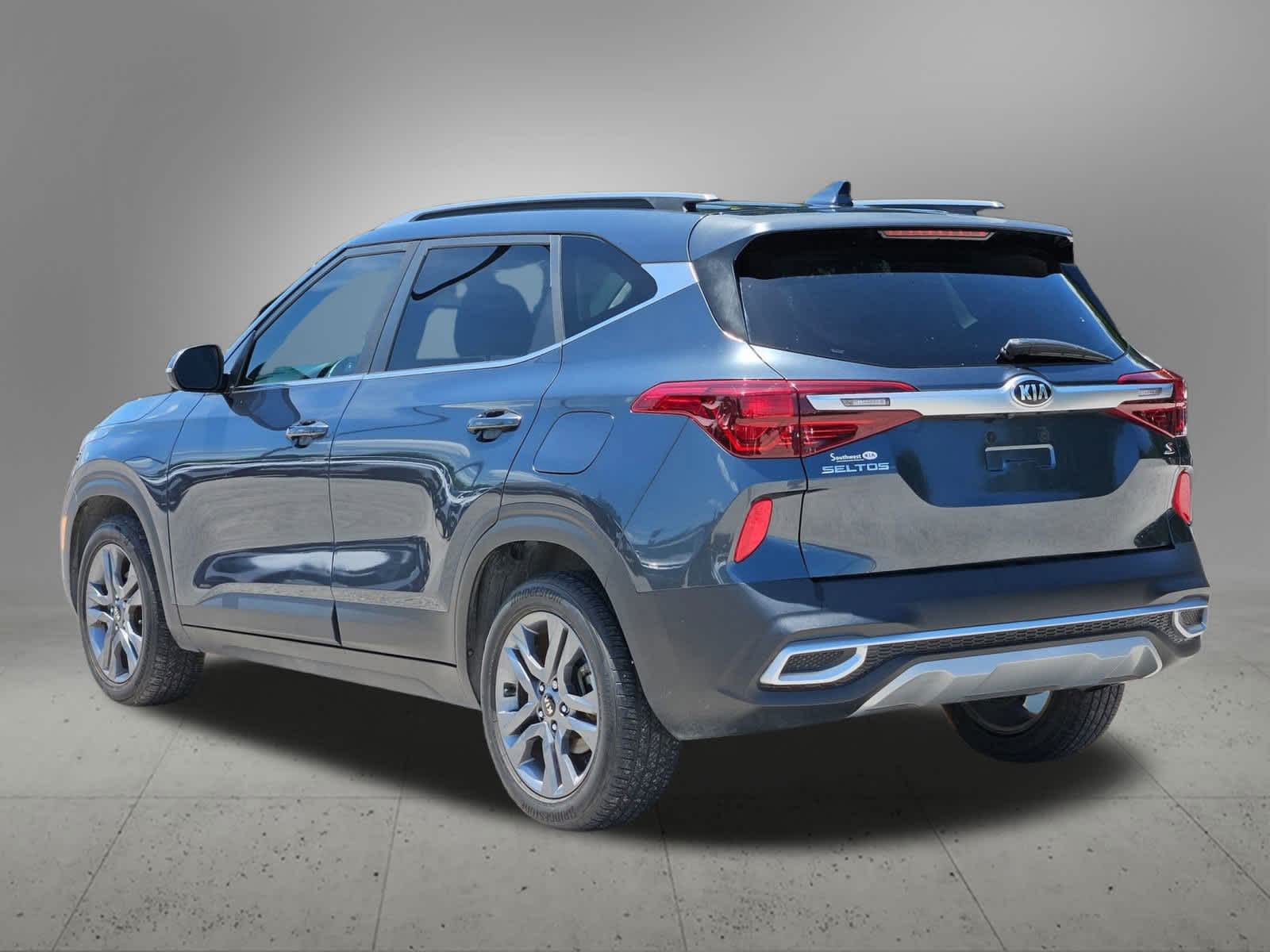 Thumbnail: 2021 Kia Seltos - 3