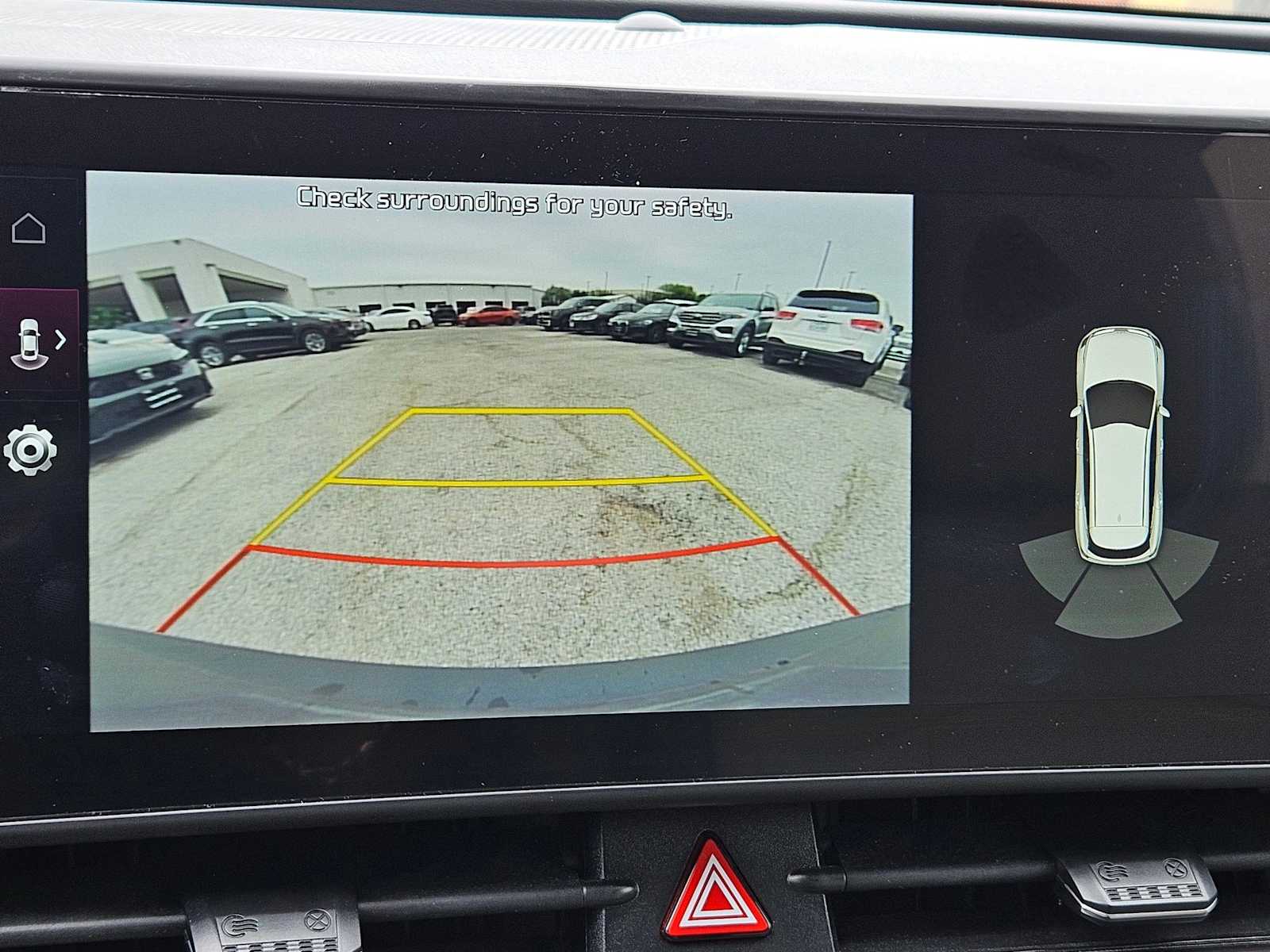 Thumbnail: 2023 Kia Sportage - 18