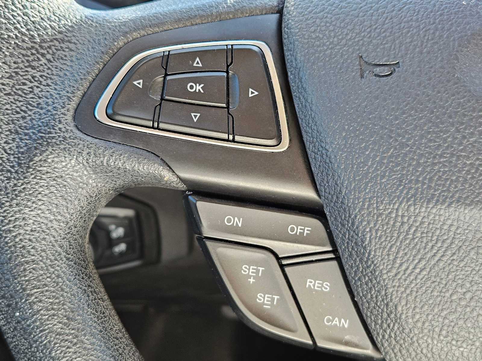 Thumbnail: 2015 Ford Focus - 22