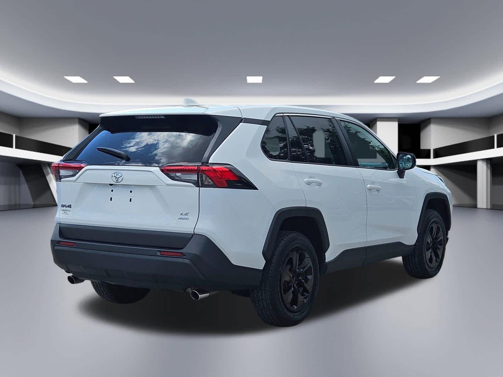 Thumbnail: 2024 Toyota RAV4 - 5