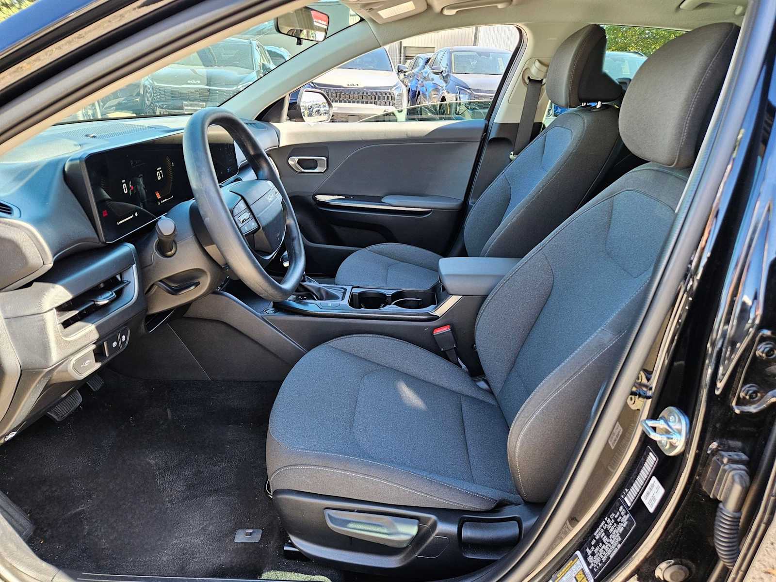 Thumbnail: 2025 Kia K4 - 14