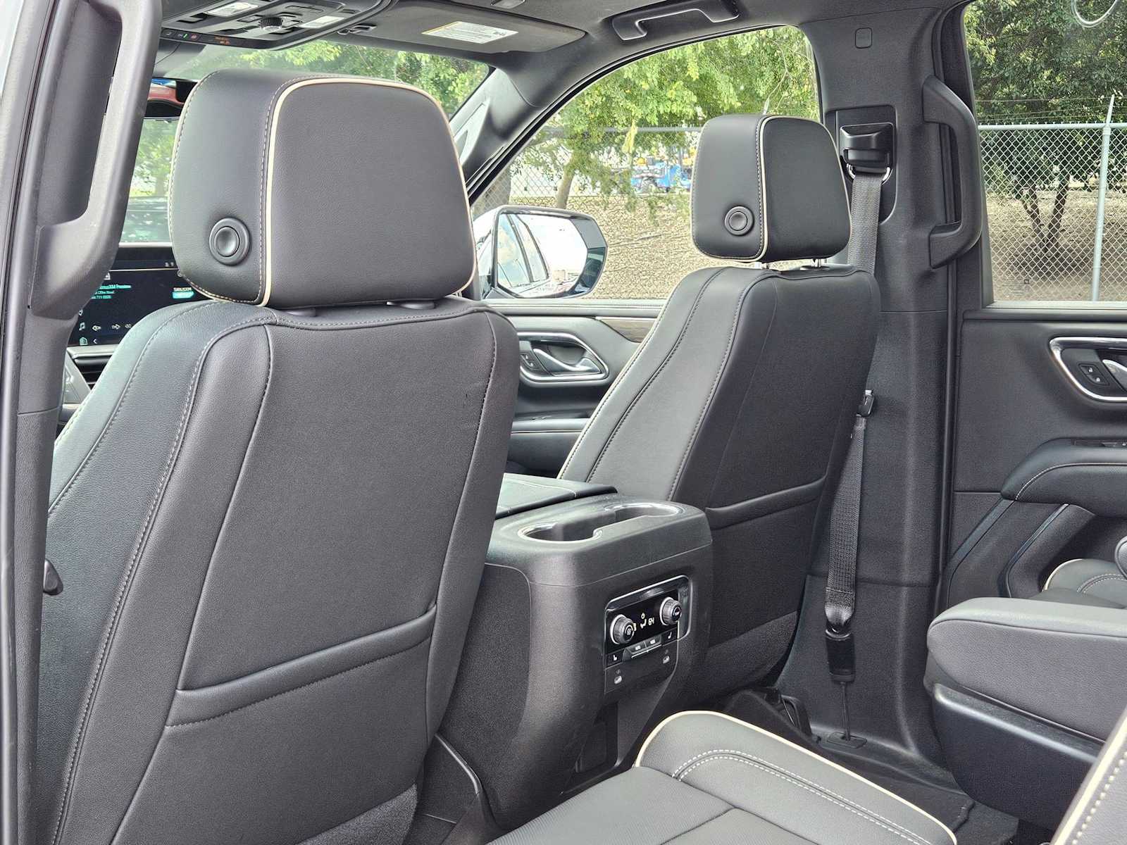 Thumbnail: 2023 Chevrolet Tahoe - 17