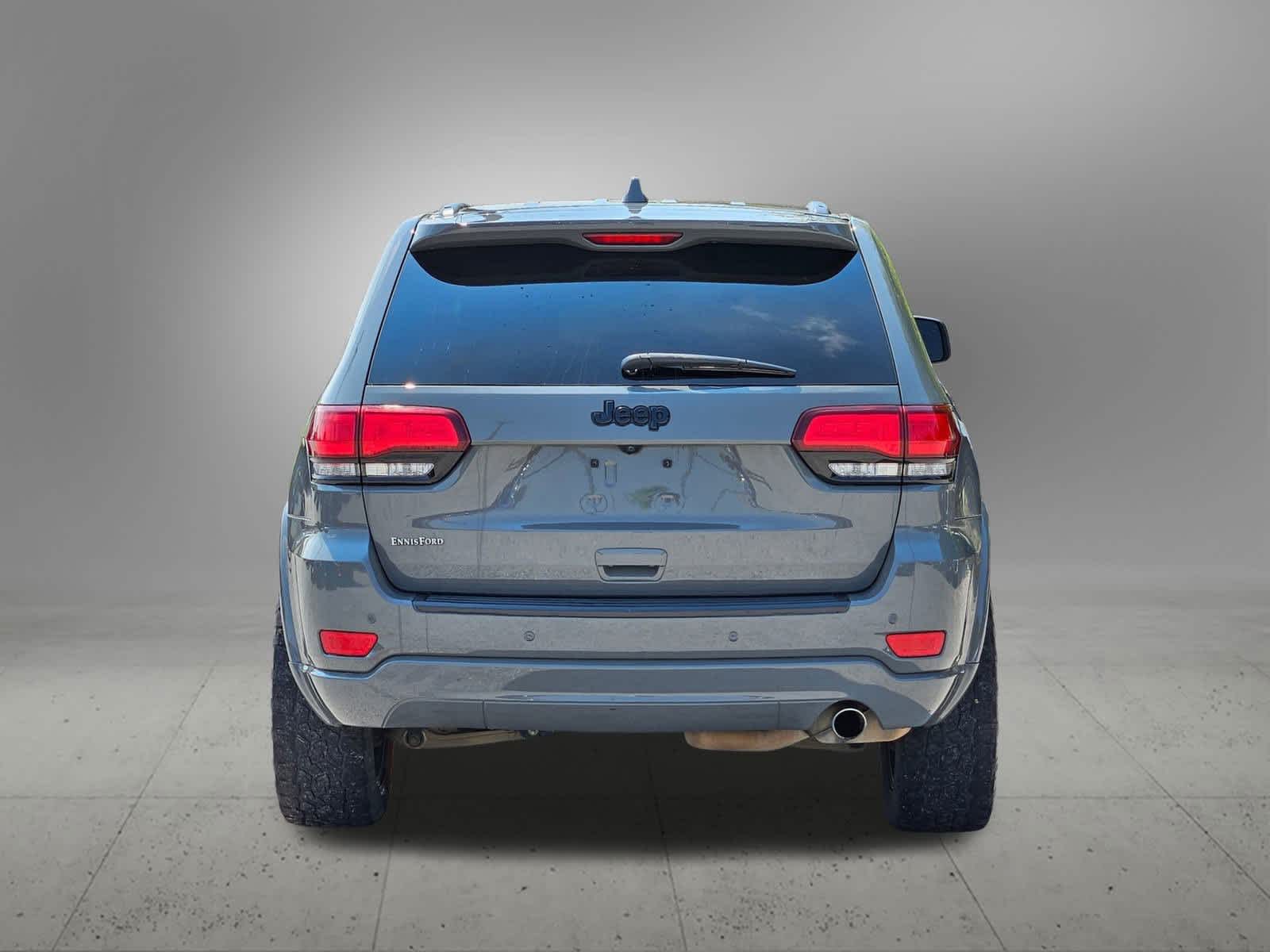Thumbnail: 2019 Jeep Grand Cherokee - 4