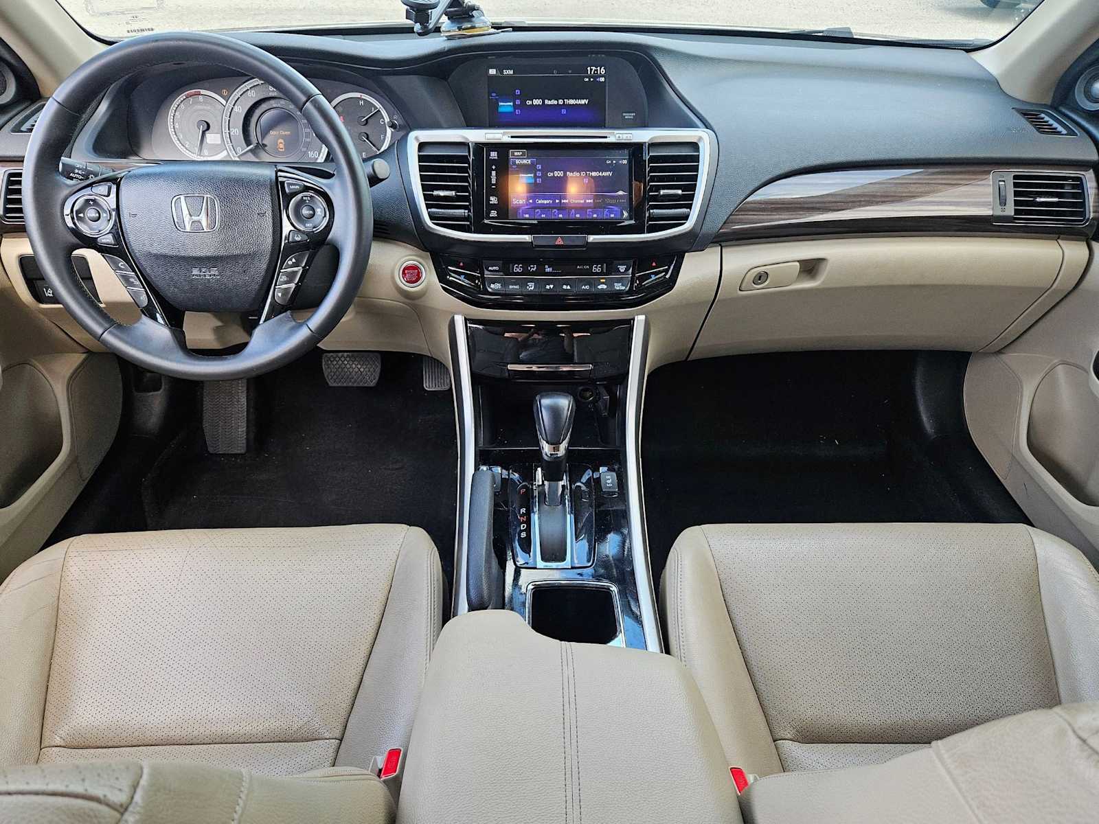 Thumbnail: 2016 Honda Accord - 15