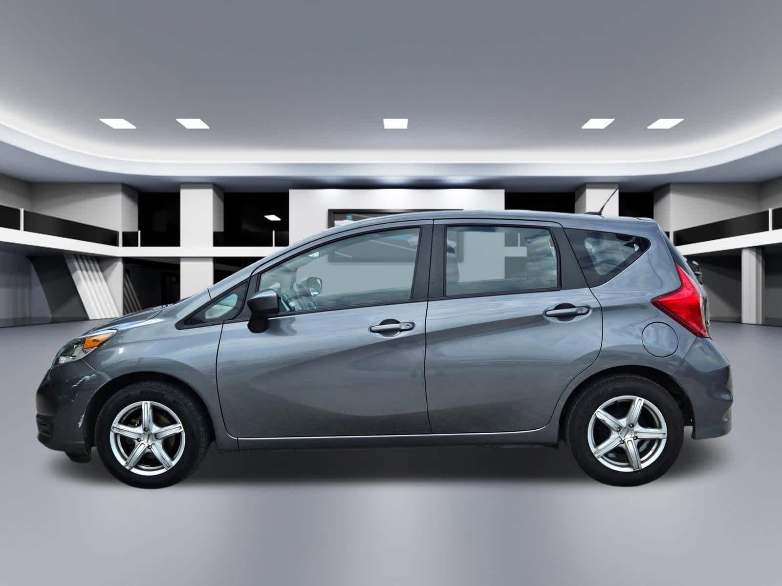 Thumbnail: 2018 Nissan Versa Note - 3