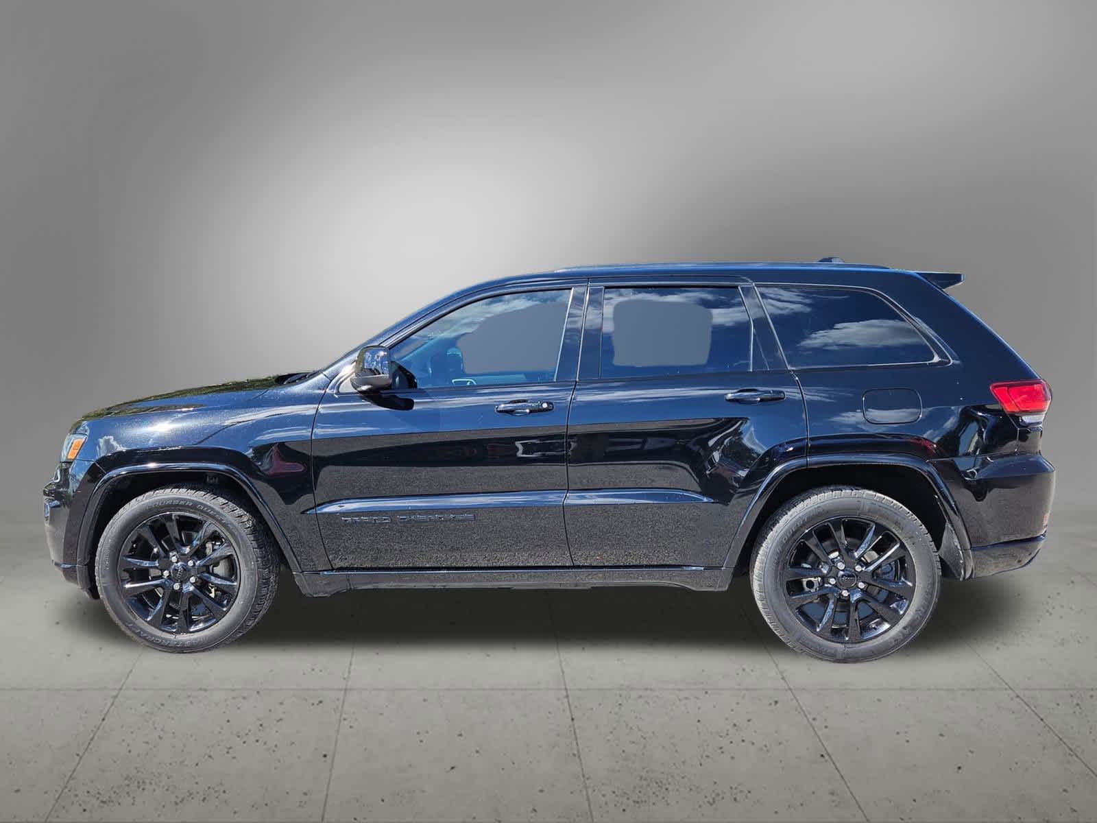 Thumbnail: 2021 Jeep Grand Cherokee - 2