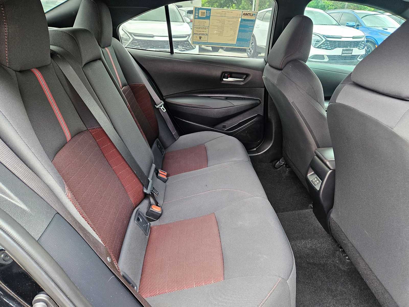 2024 Toyota Corolla SE 18