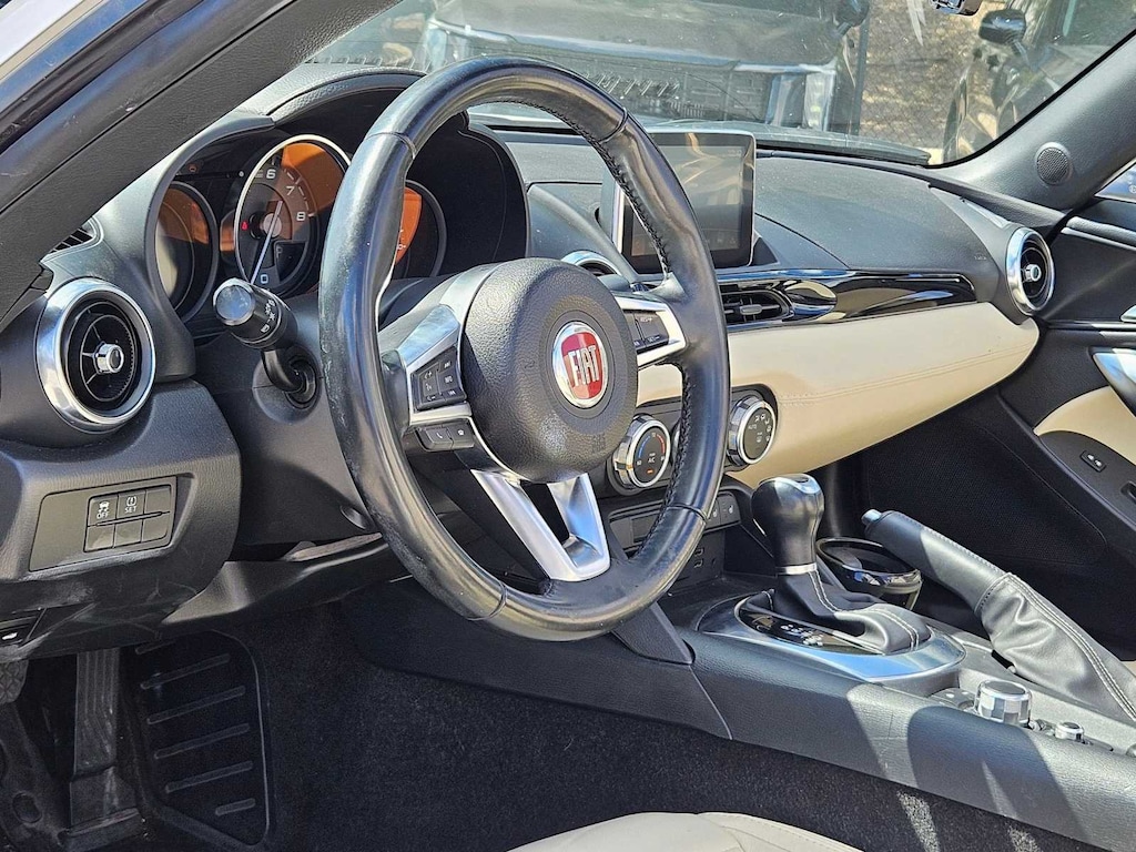 Used 2019 FIAT 124 Spider Lusso Convertible