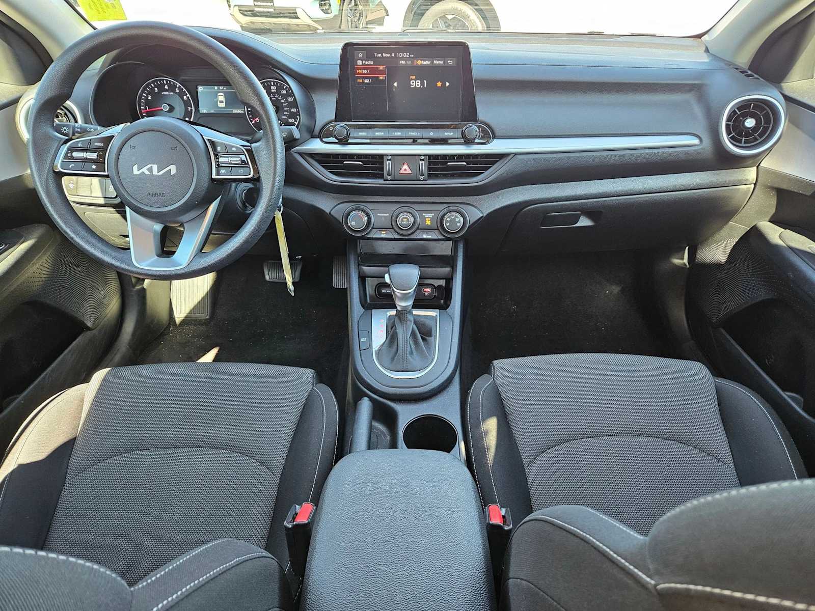 Thumbnail: 2024 Kia Forte - 17