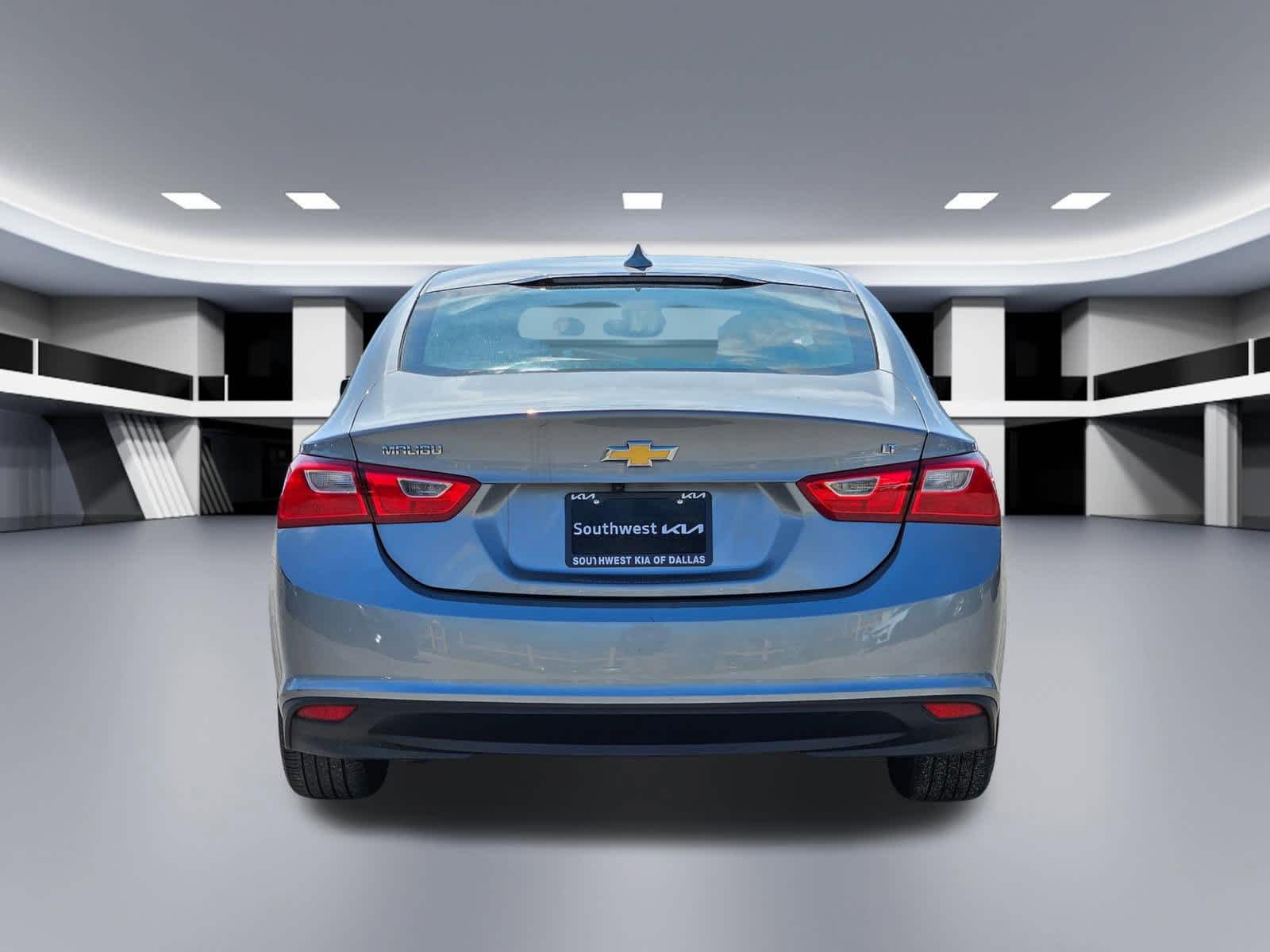 Thumbnail: 2023 Chevrolet Malibu - 5