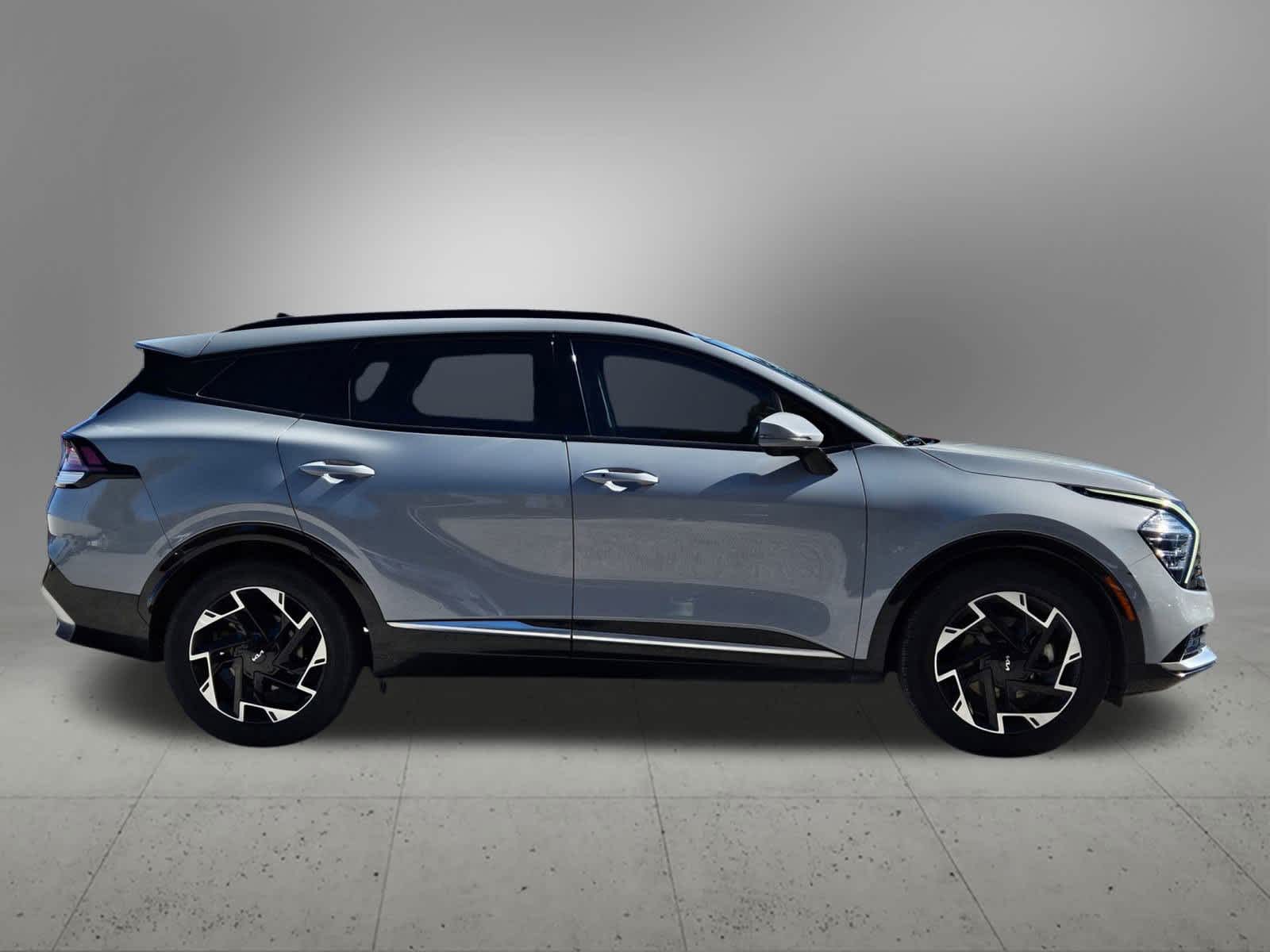 Thumbnail: 2023 Kia Sportage - 7
