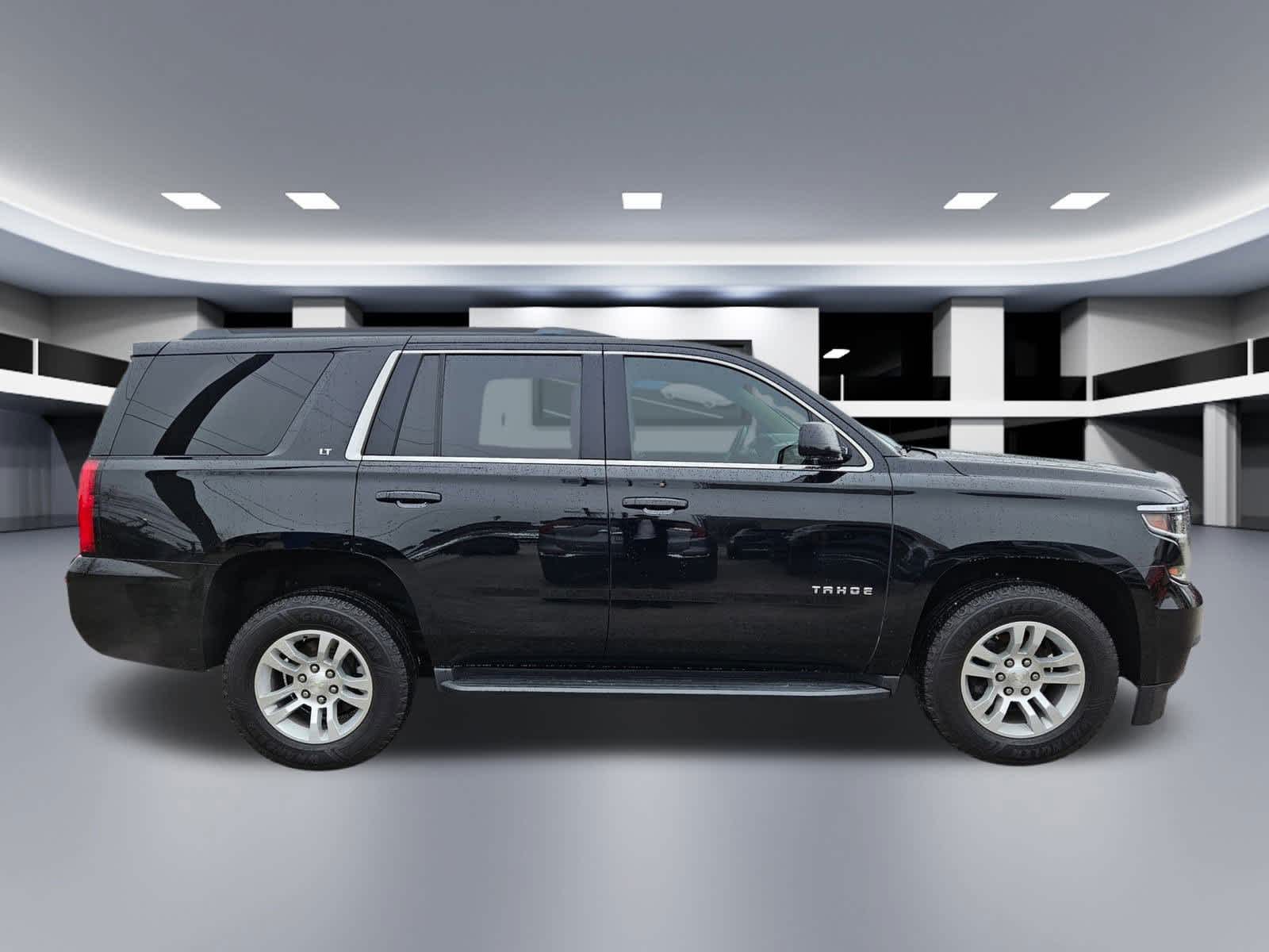 Thumbnail: 2020 Chevrolet Tahoe - 7