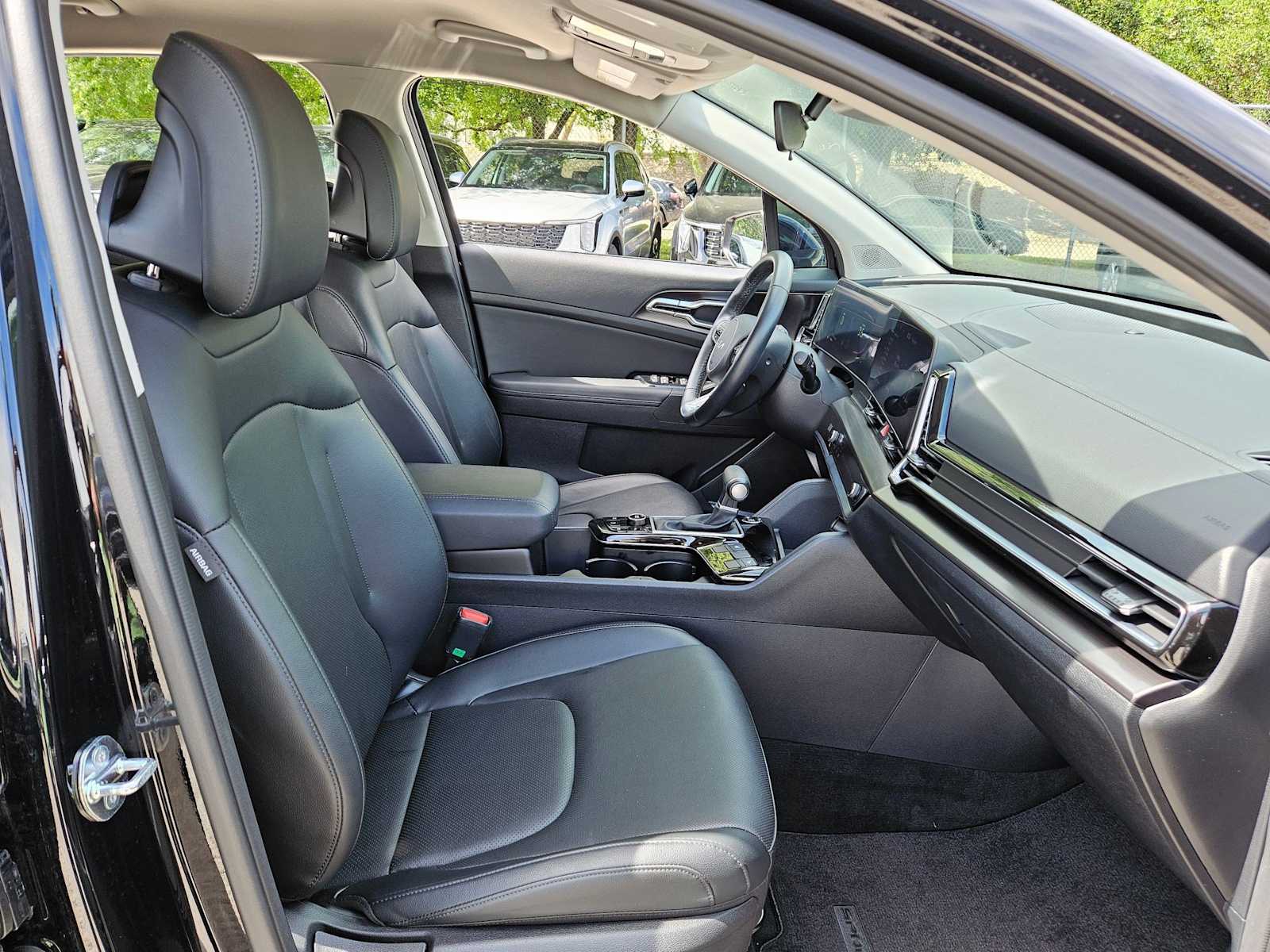 Thumbnail: 2025 Kia Sportage - 20