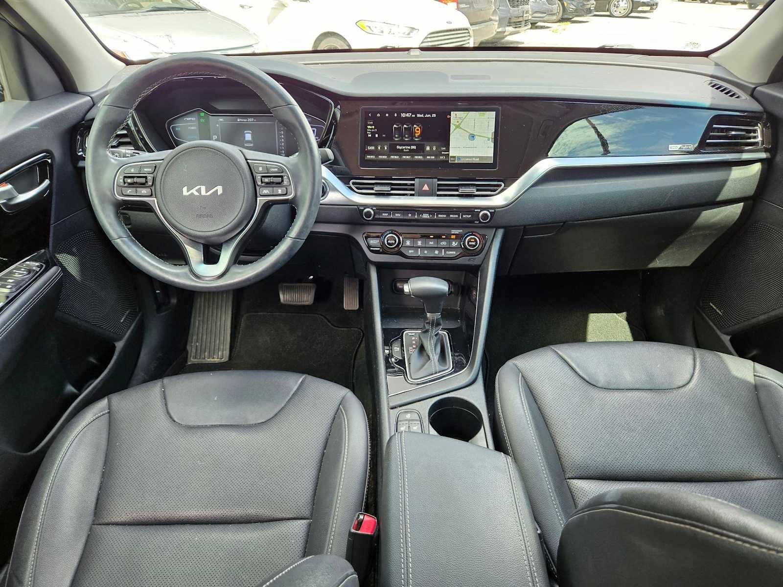 Thumbnail: 2022 Kia Niro - 15
