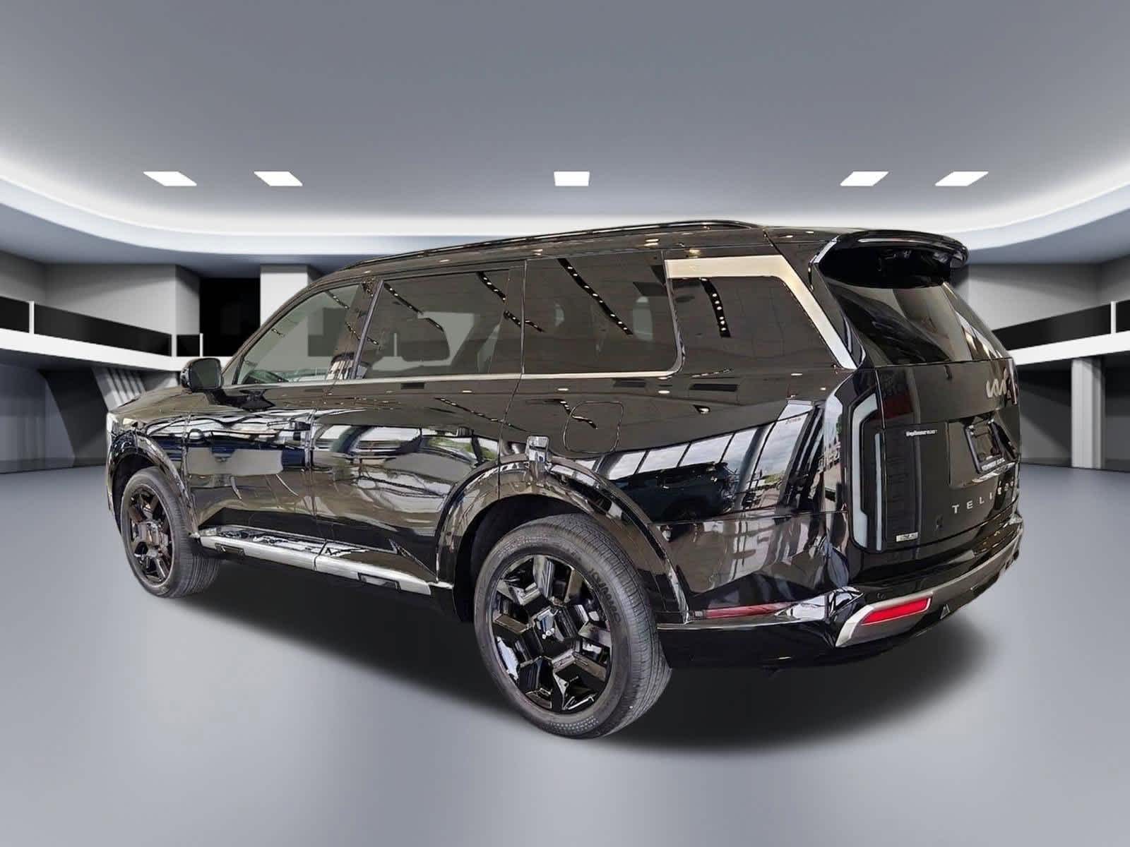 Thumbnail: 2027 Kia Telluride - 3