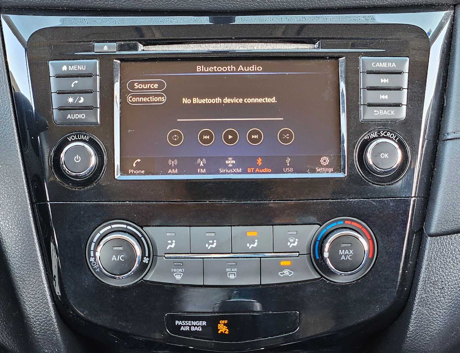 Thumbnail: 2018 Nissan Rogue - 23