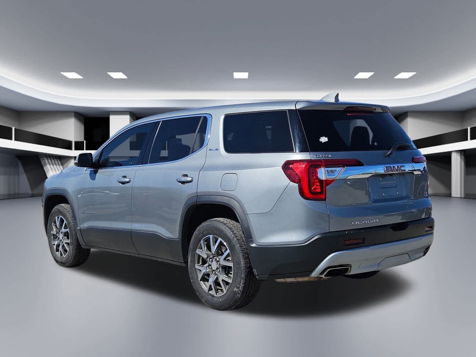 Thumbnail: 2023 GMC Acadia - 4