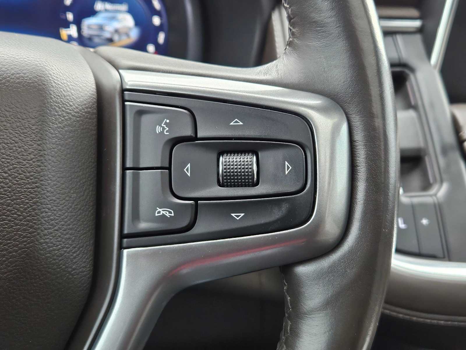 Thumbnail: 2022 Chevrolet Tahoe - 26