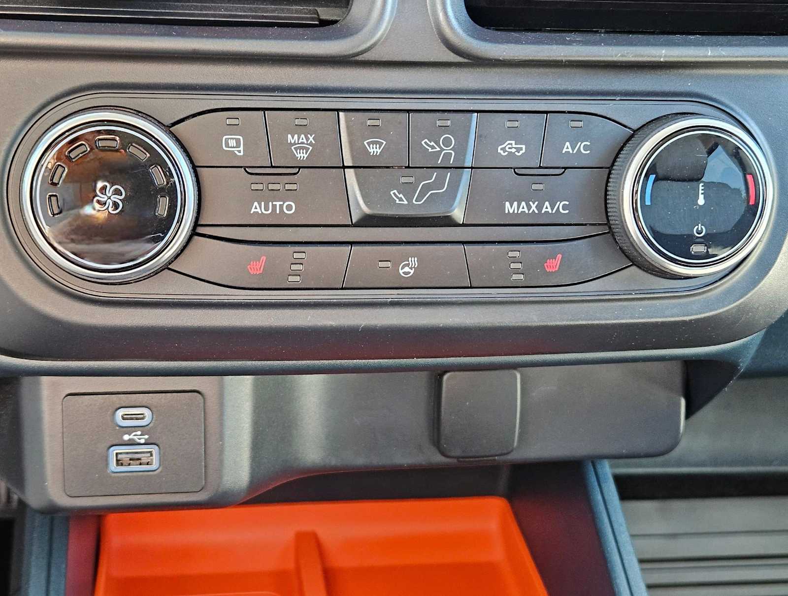 Thumbnail: 2022 Ford Maverick - 32