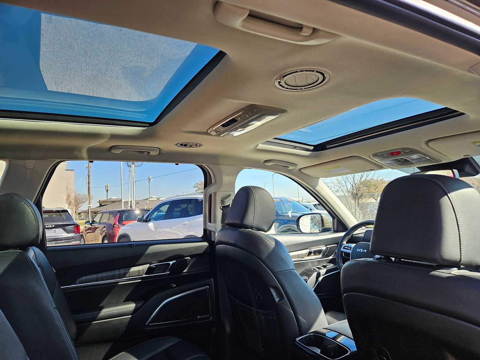 Thumbnail: 2024 Kia Telluride - 22