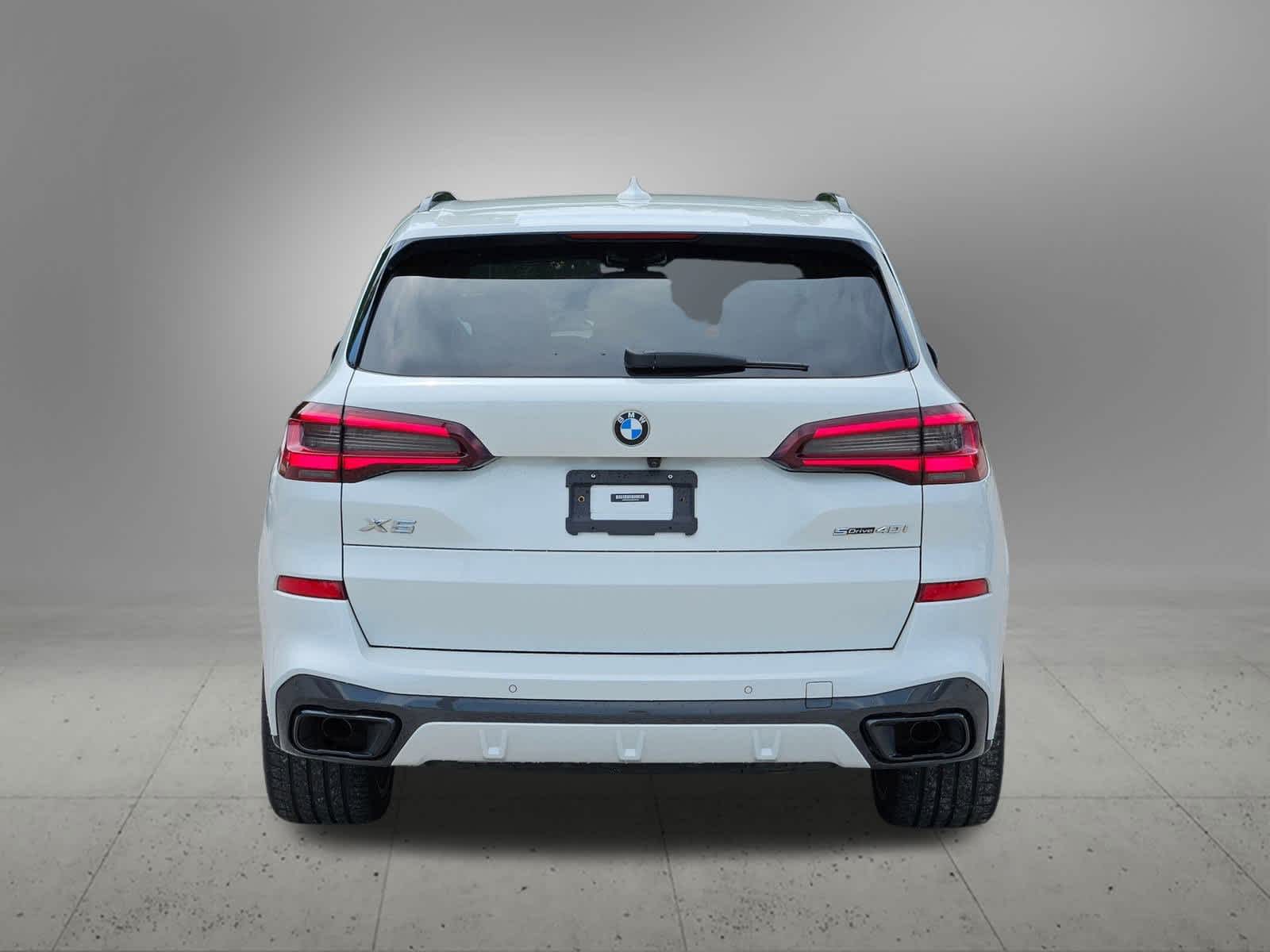 Thumbnail: 2021 BMW X5 - 5