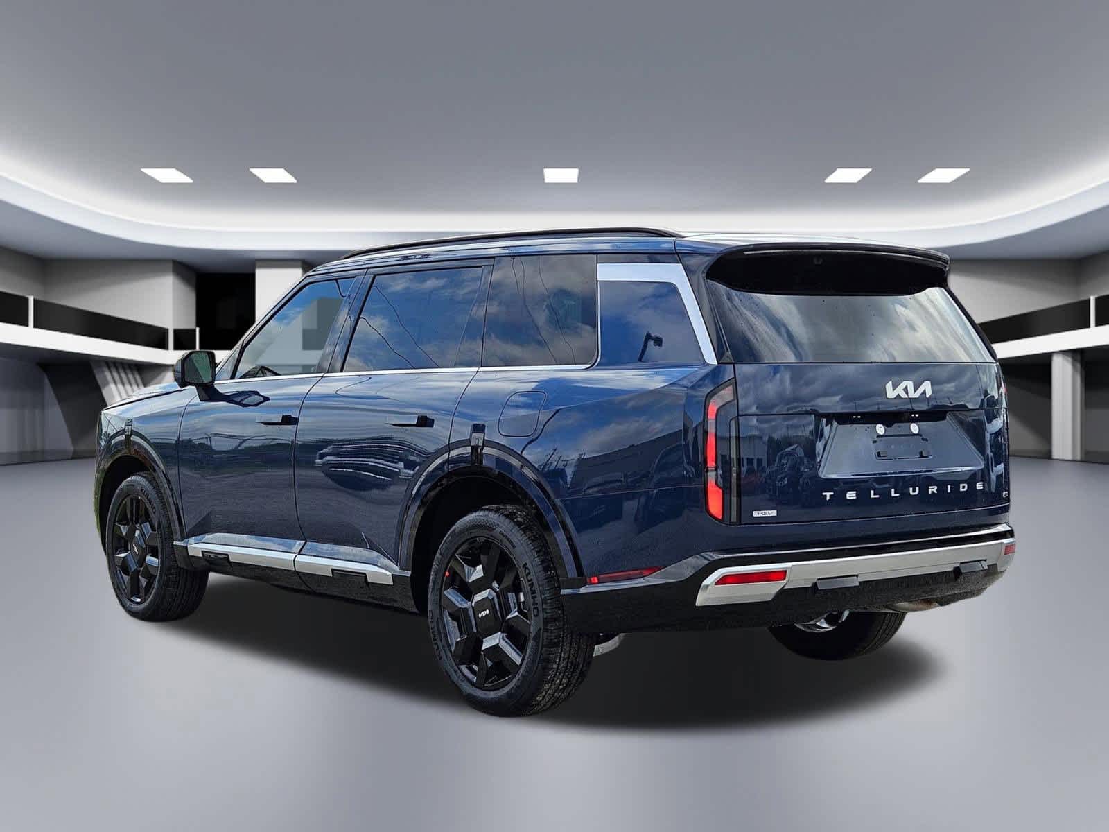 Thumbnail: 2027 Kia Telluride - 4