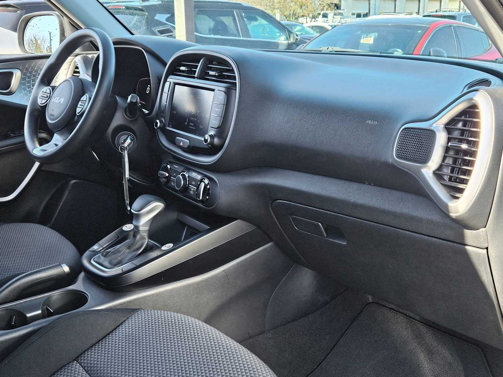 Thumbnail: 2023 Kia Soul - 20