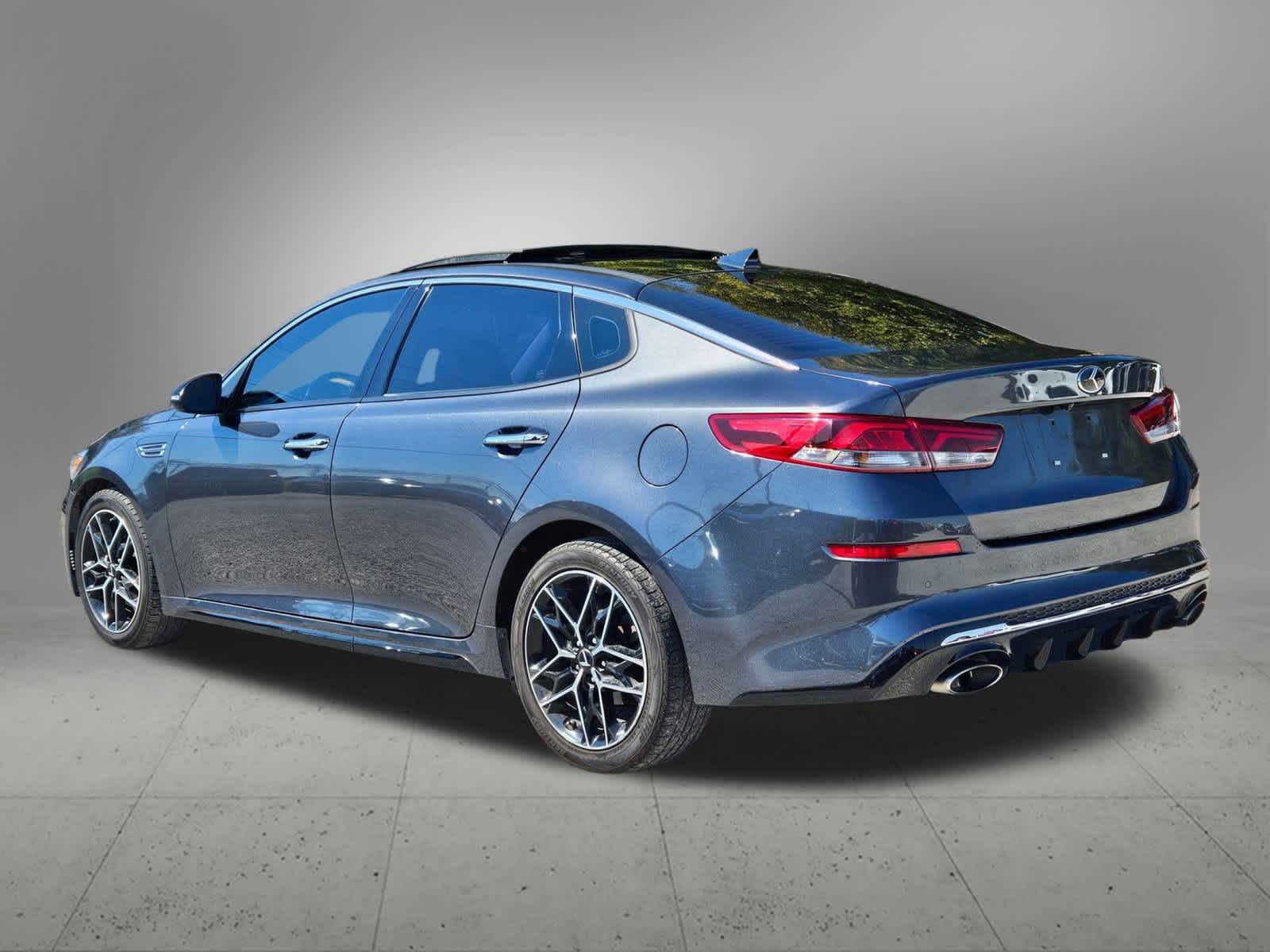 Thumbnail: 2020 Kia Optima - 3