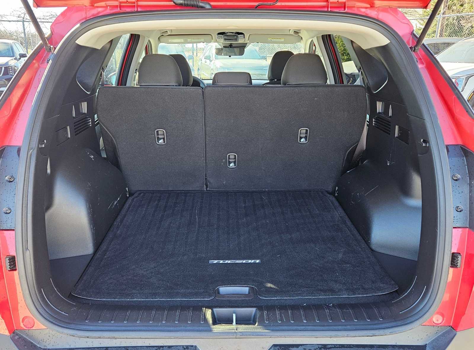 Thumbnail: 2022 Hyundai Tucson - 33