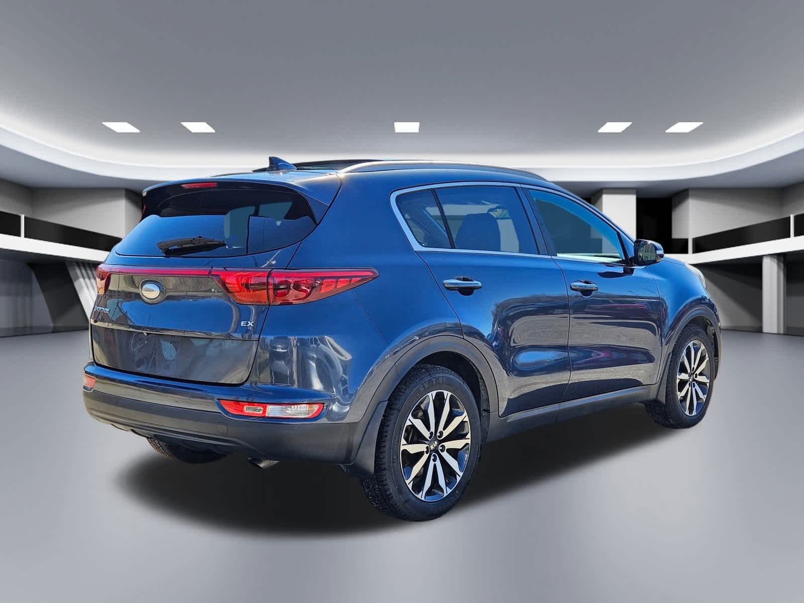 Thumbnail: 2017 Kia Sportage - 6