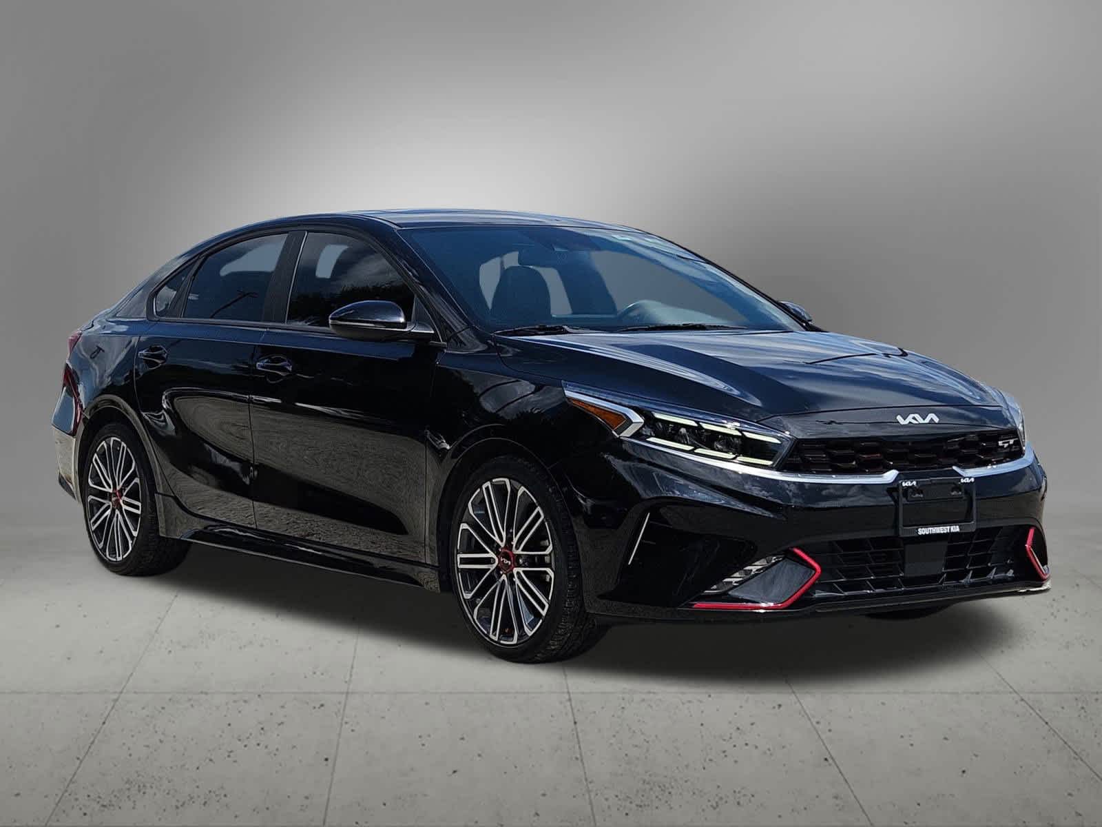 Thumbnail: 2023 Kia Forte - 7