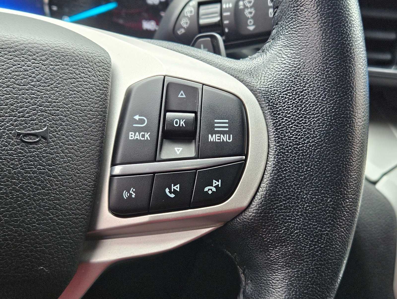 Thumbnail: 2020 Ford Explorer - 26