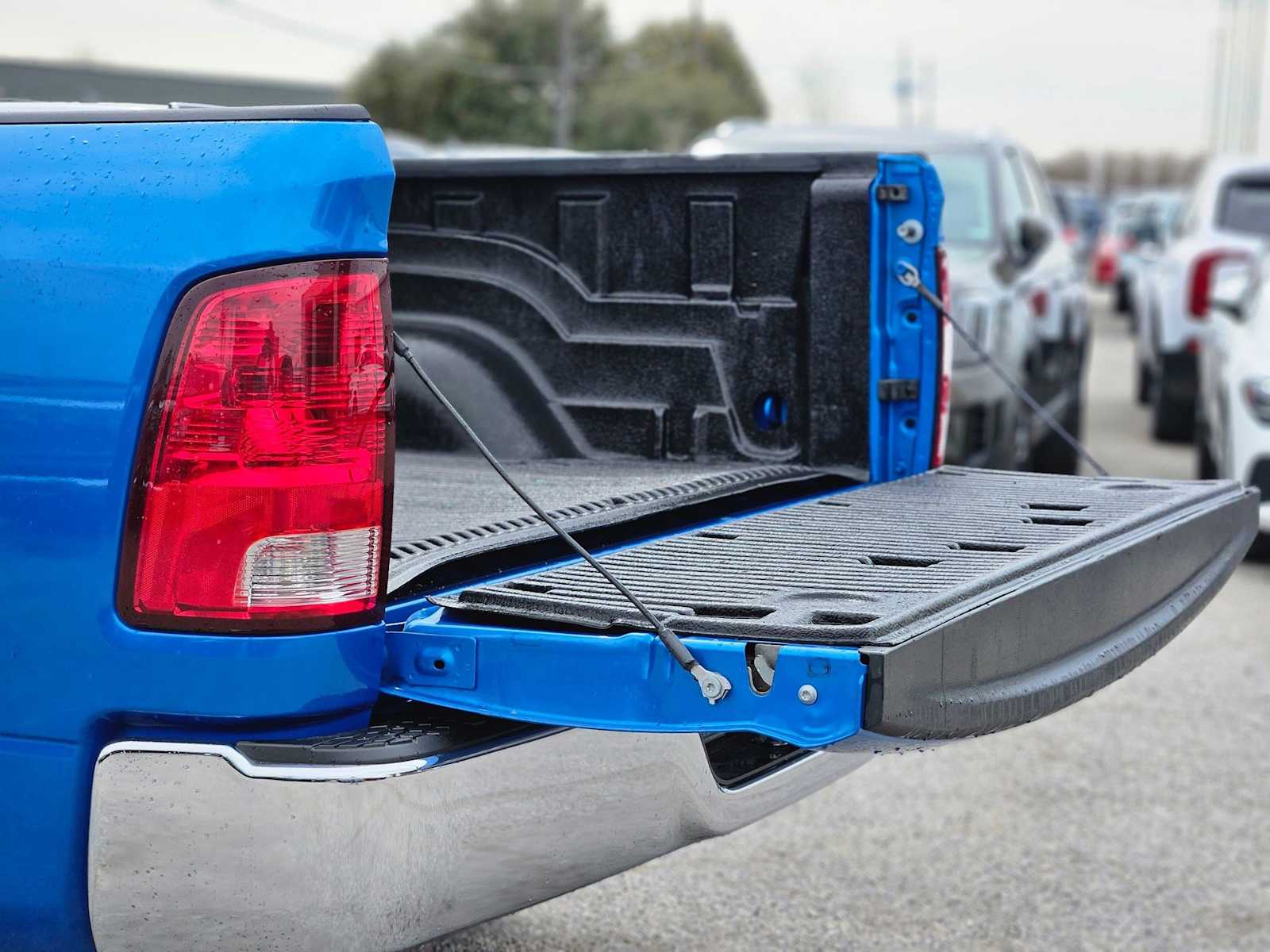 Thumbnail: 2024 RAM 1500 Classic - 29