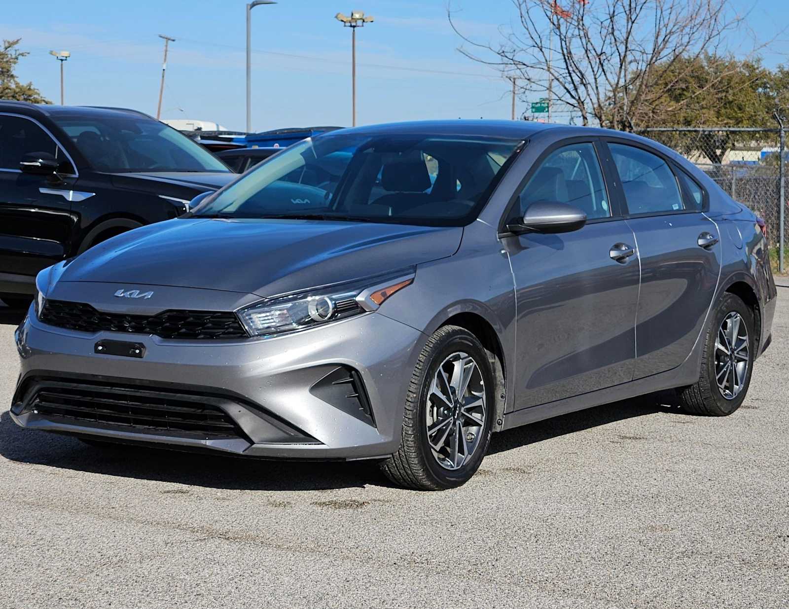 Thumbnail: 2024 Kia Forte - 10