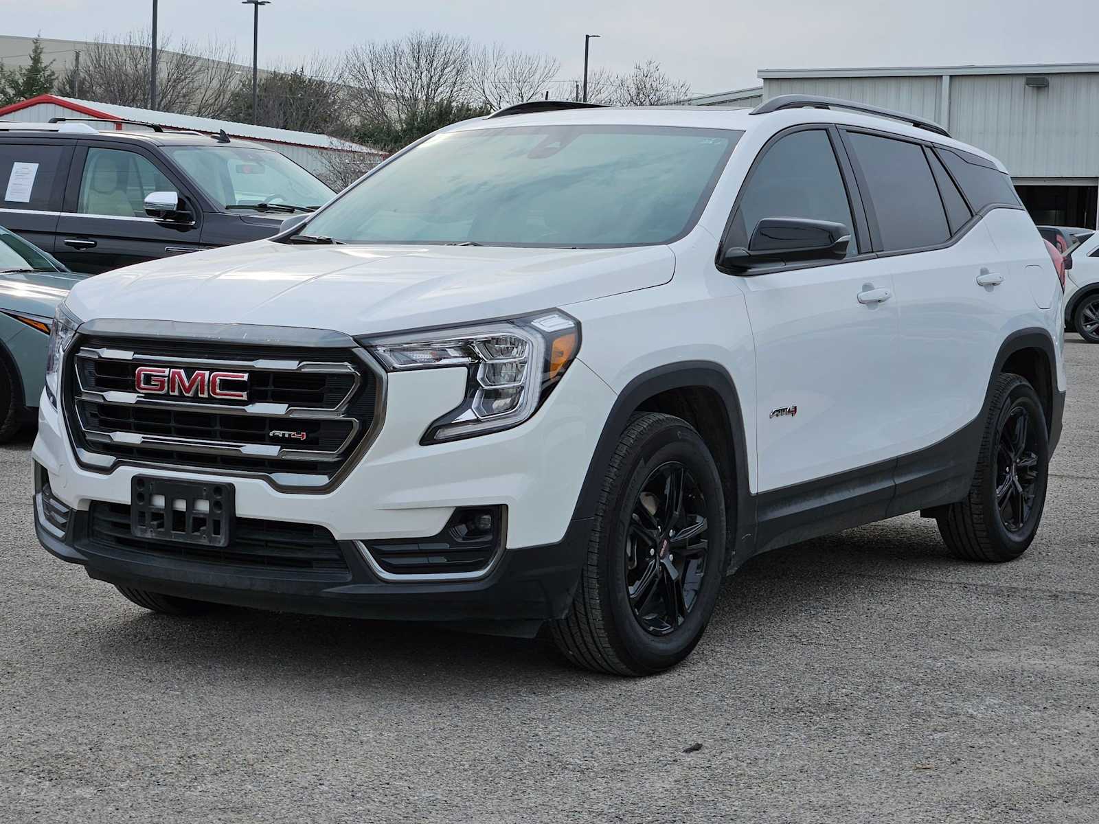 Thumbnail: 2022 GMC Terrain - 10