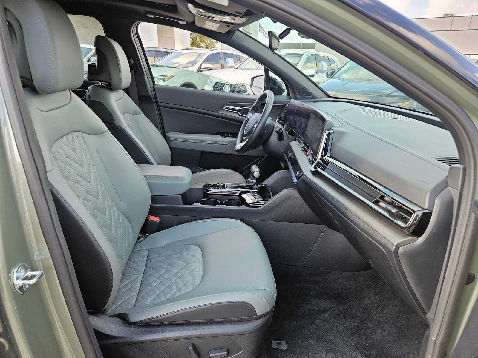 Thumbnail: 2024 Kia Sportage - 22