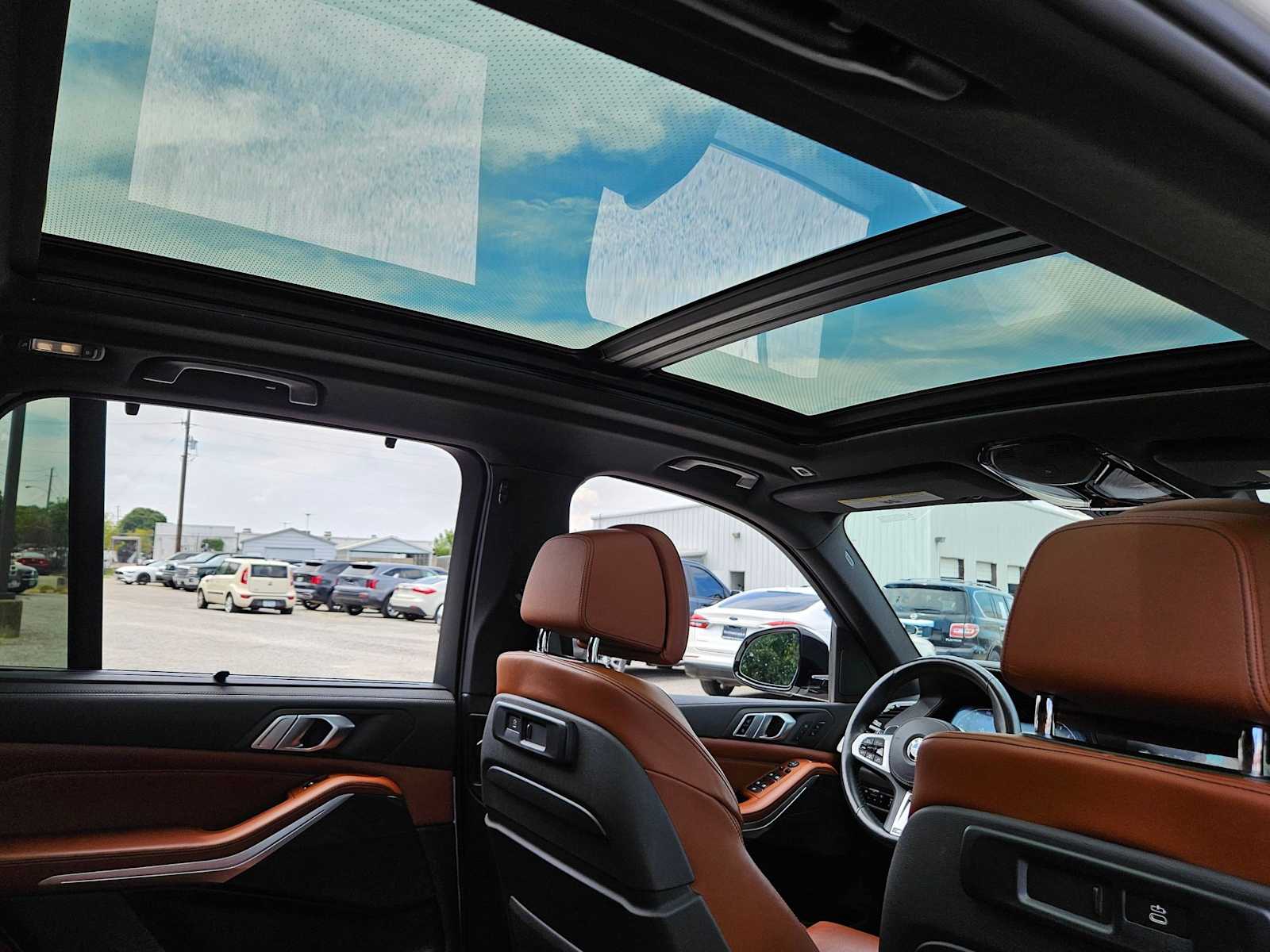 Thumbnail: 2021 BMW X5 - 13