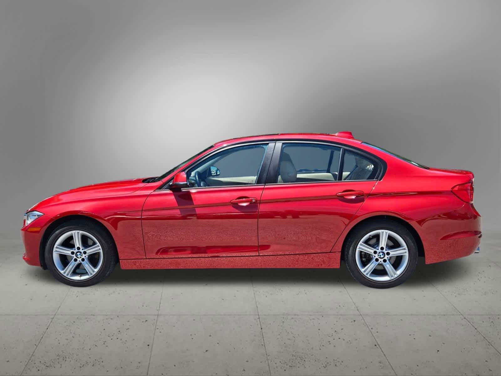 Thumbnail: 2015 BMW 3 Series - 3