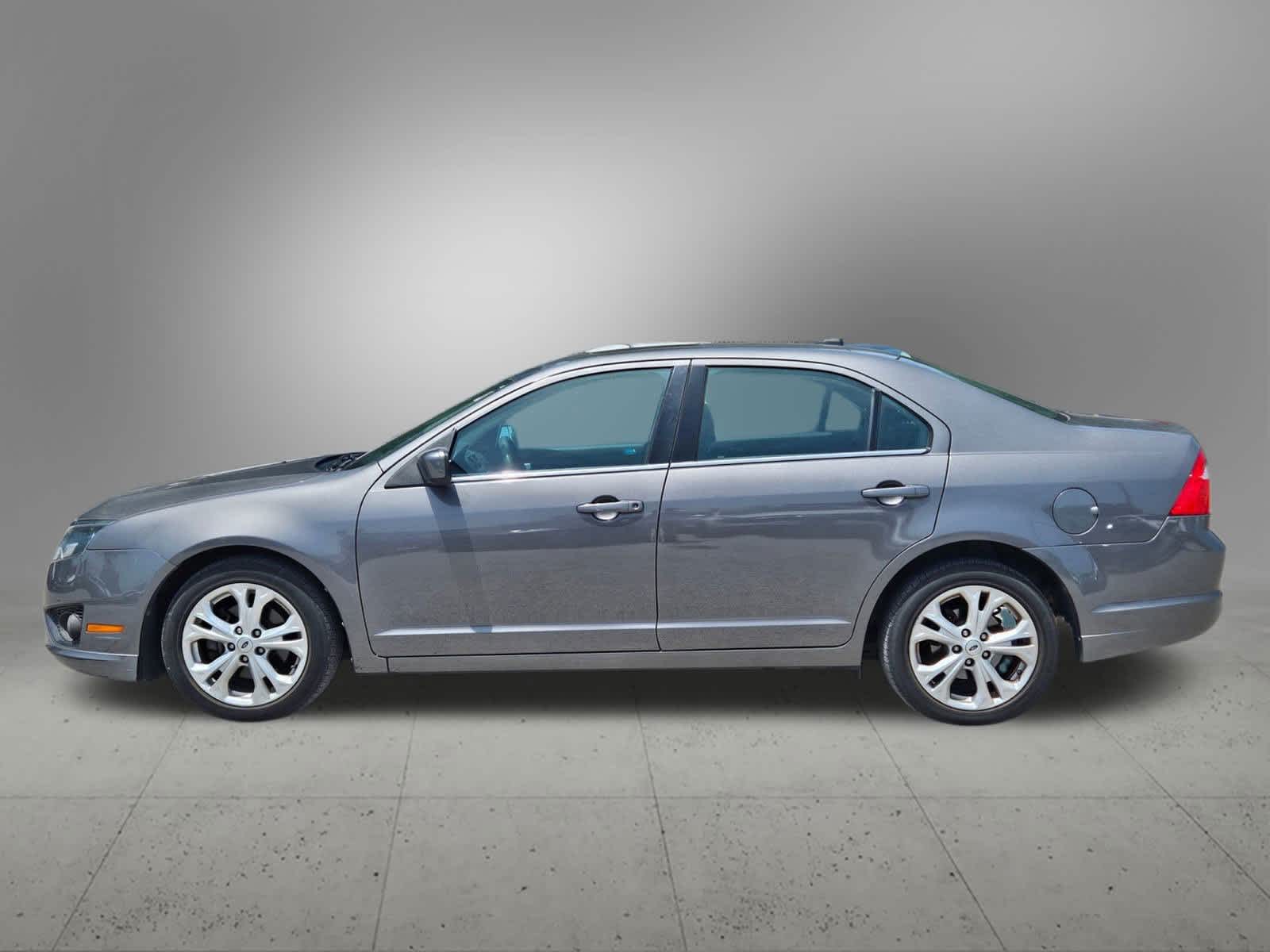 Thumbnail: 2012 Ford Fusion - 2