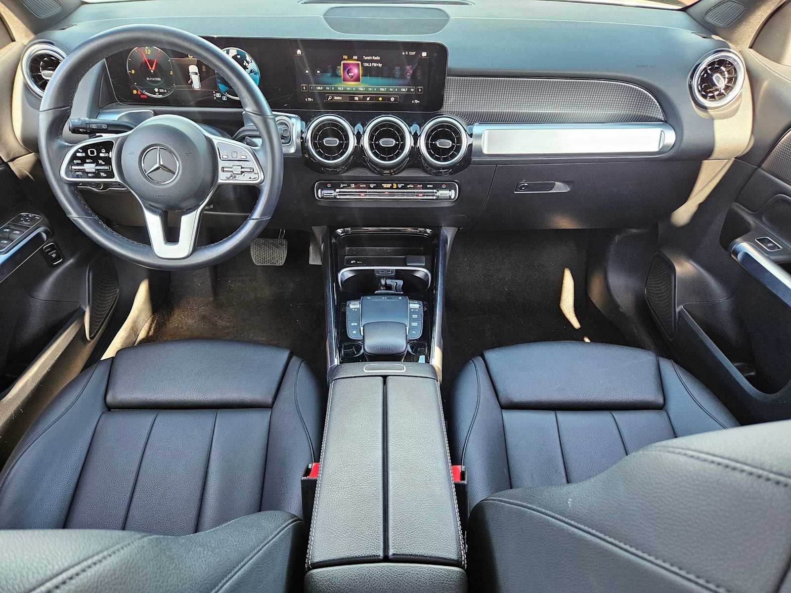 Thumbnail: 2023 Mercedes-Benz GLB - 14