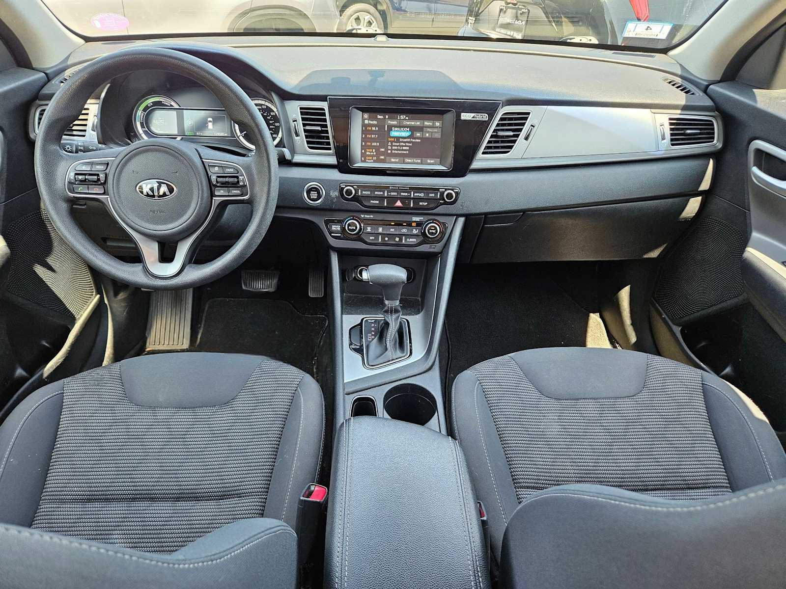 Thumbnail: 2018 Kia Niro - 11